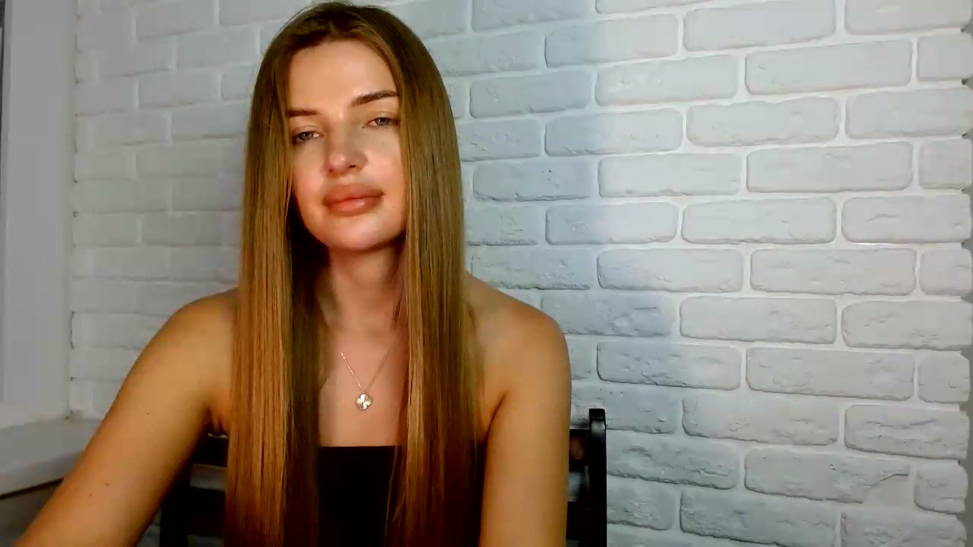 Gallery image thumbnail from Prettydolly's myfreecams stream on, 09/01/2026, 21:51 image 10 of 20