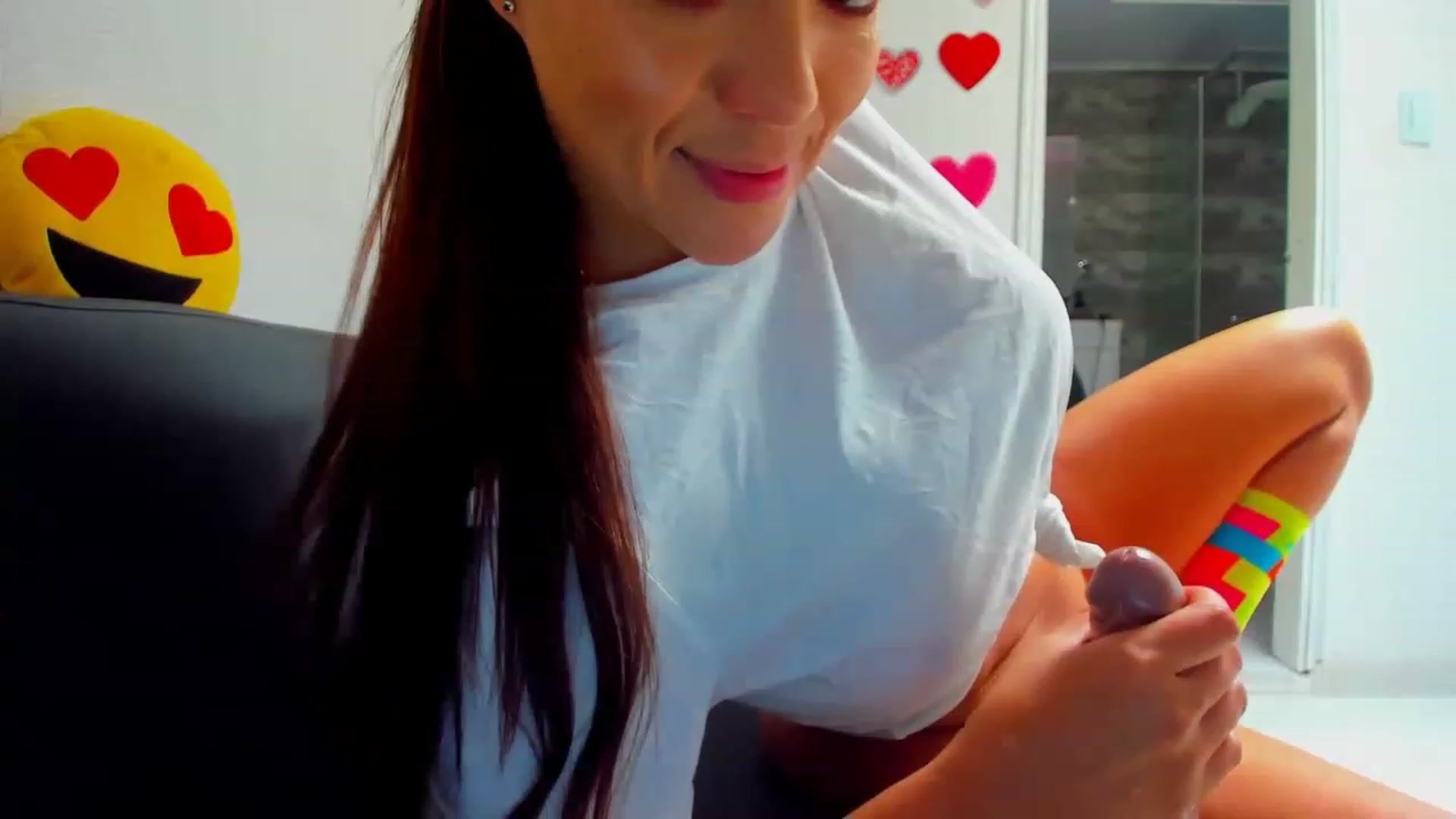 Gallery image thumbnail from Preziosabella's myfreecams stream on, 02/23/2023, 16:34 image 20 of 20