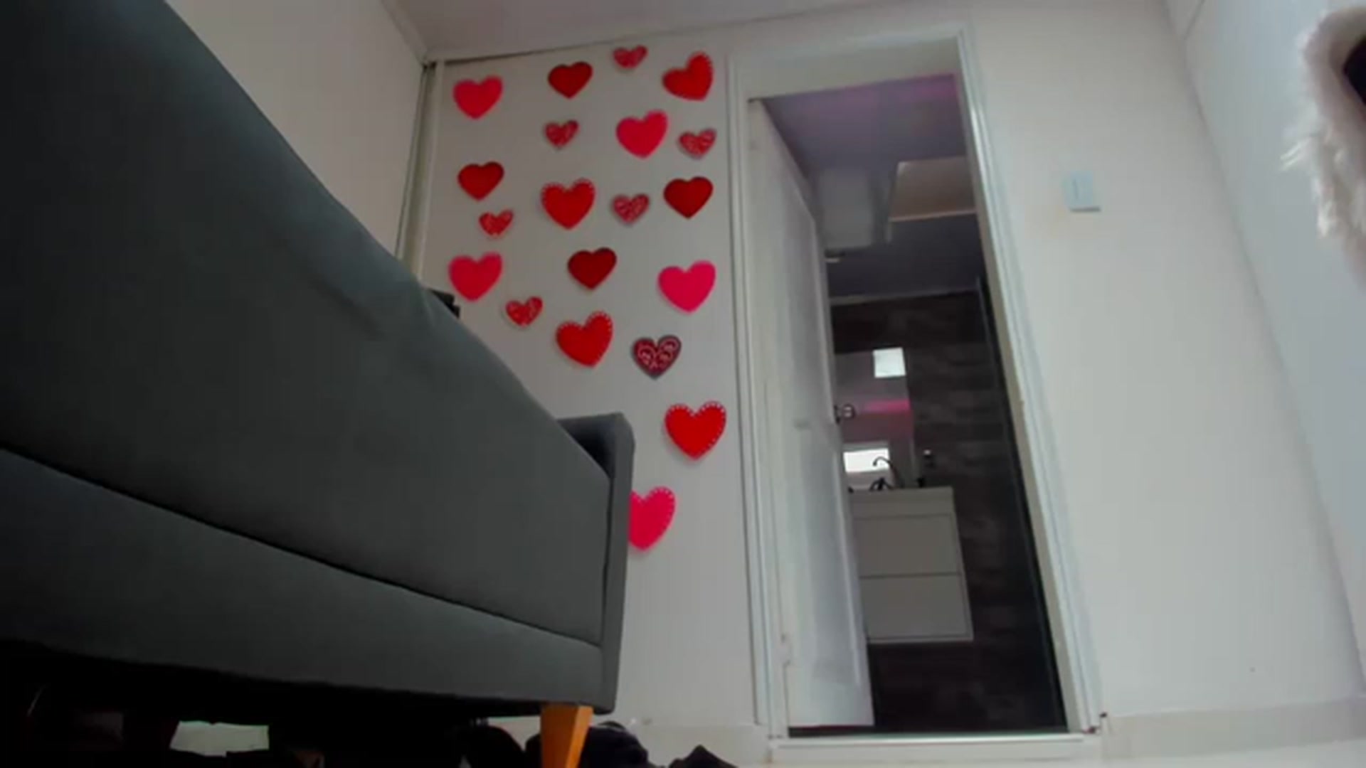 Gallery image thumbnail from Preziosabella's myfreecams stream on, 03/22/2023, 18:29 image 6 of 20