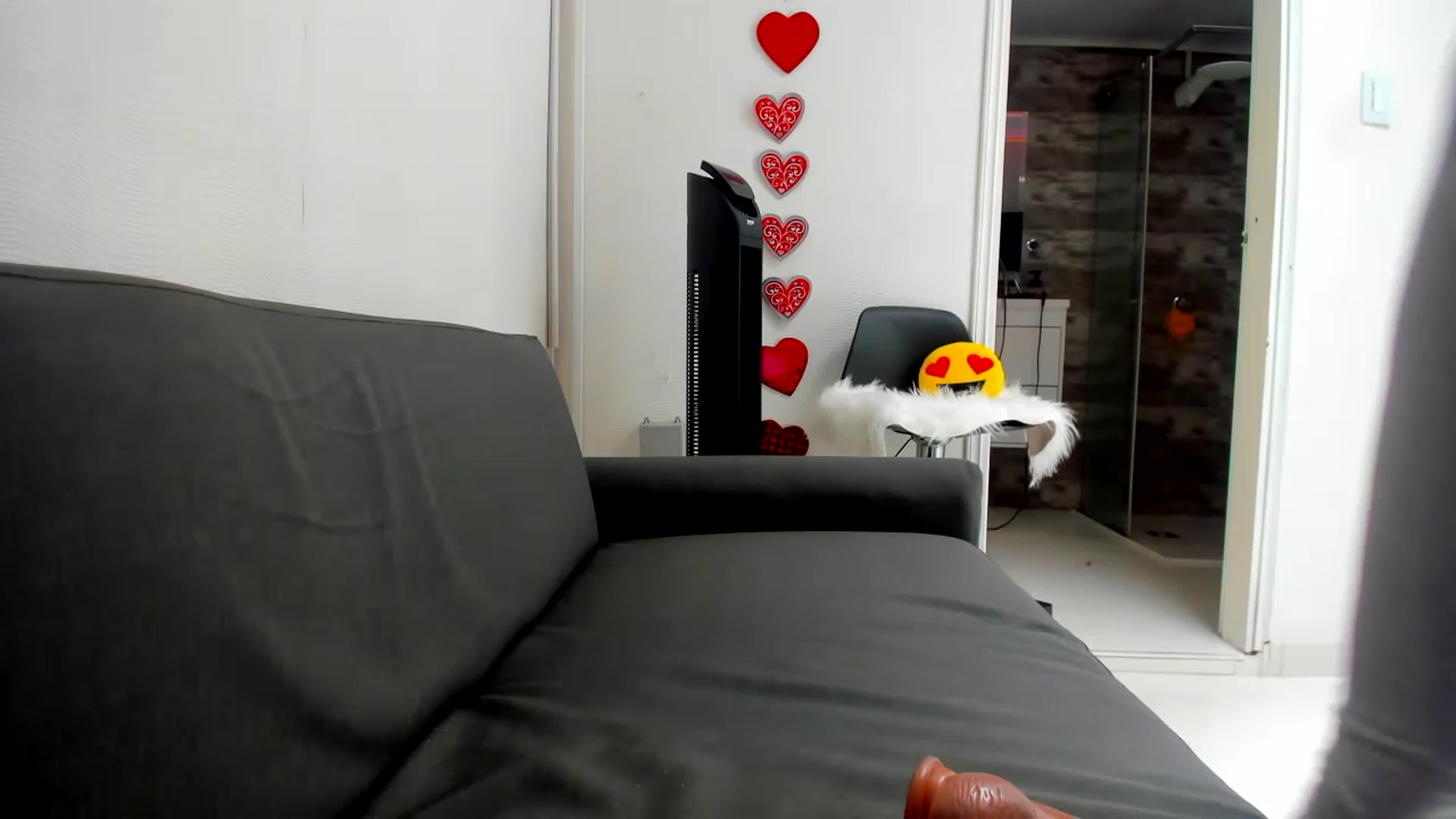 Gallery image thumbnail from Preziosabella's myfreecams stream on, 05/11/2023, 15:55 image 13 of 20