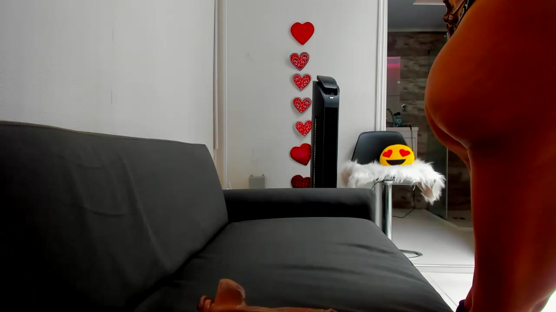 Gallery image thumbnail from Preziosabella's myfreecams stream on, 07/01/2023, 17:02 image 18 of 20