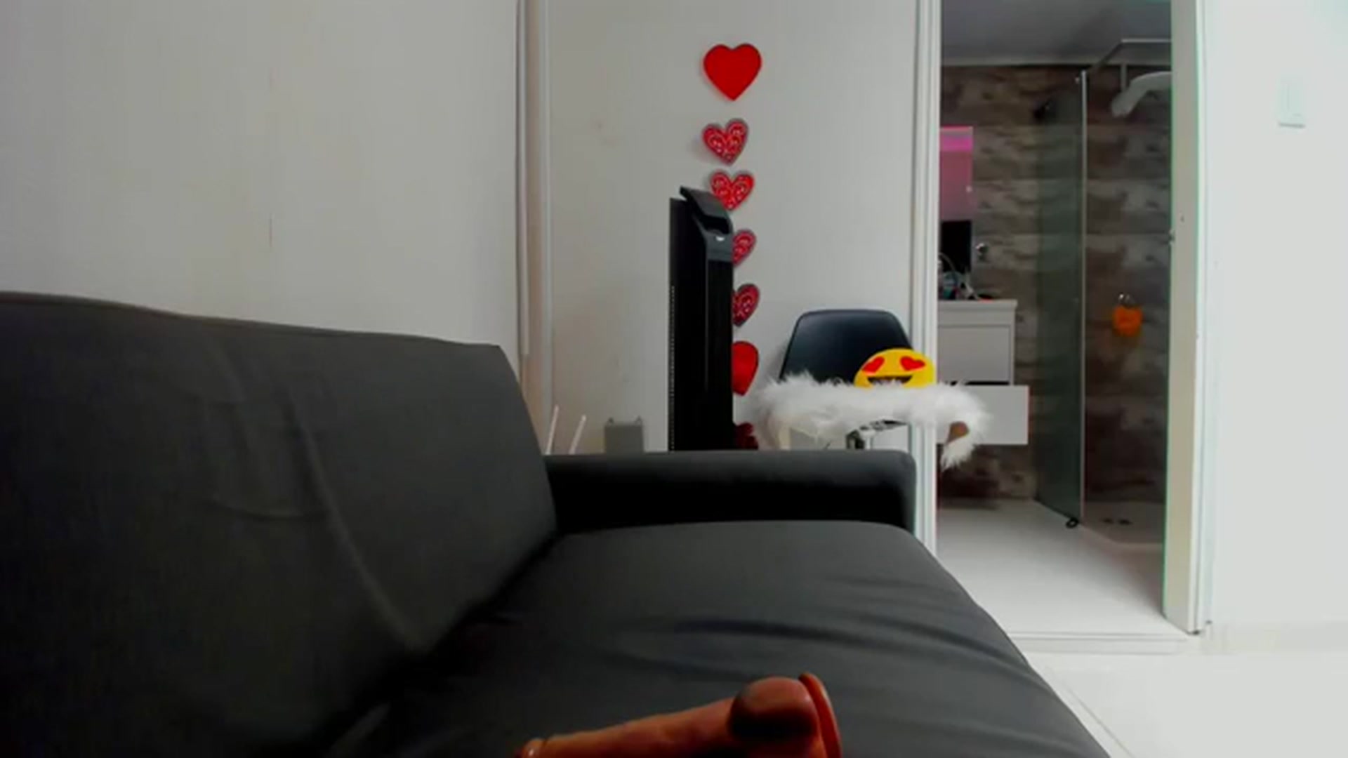 Gallery image thumbnail from Preziosabella's myfreecams stream on, 07/31/2023, 18:41 image 9 of 20