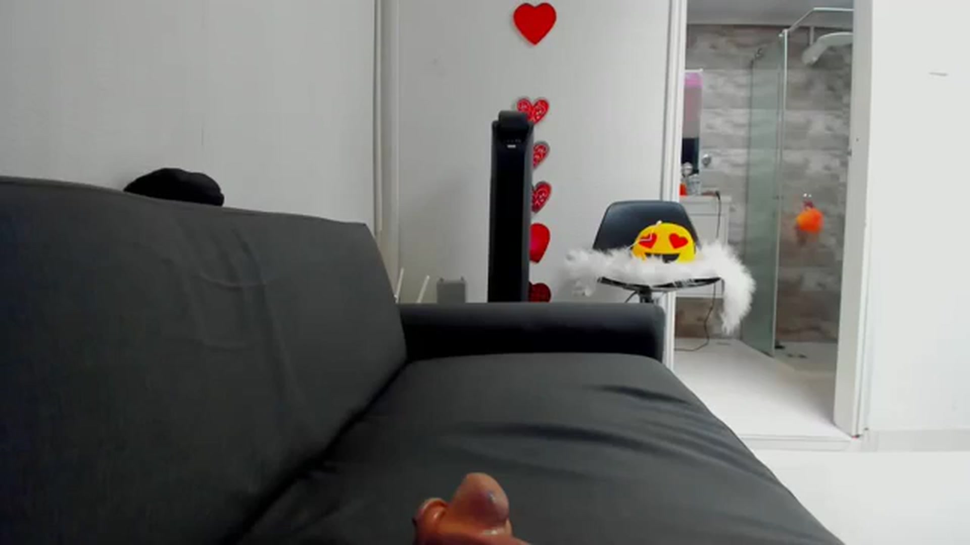 Gallery image thumbnail from Preziosabella's myfreecams stream on, 08/14/2023, 20:28 image 11 of 20