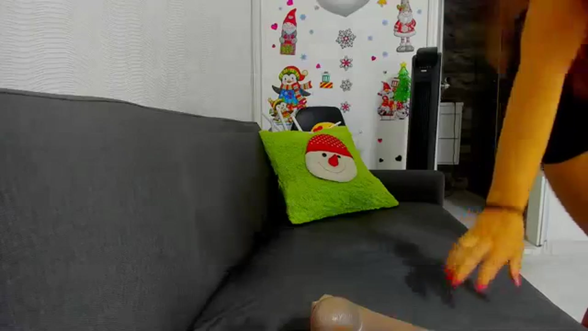 Gallery image thumbnail from Preziosabella's myfreecams stream on, 12/09/2023, 24:55 image 8 of 20