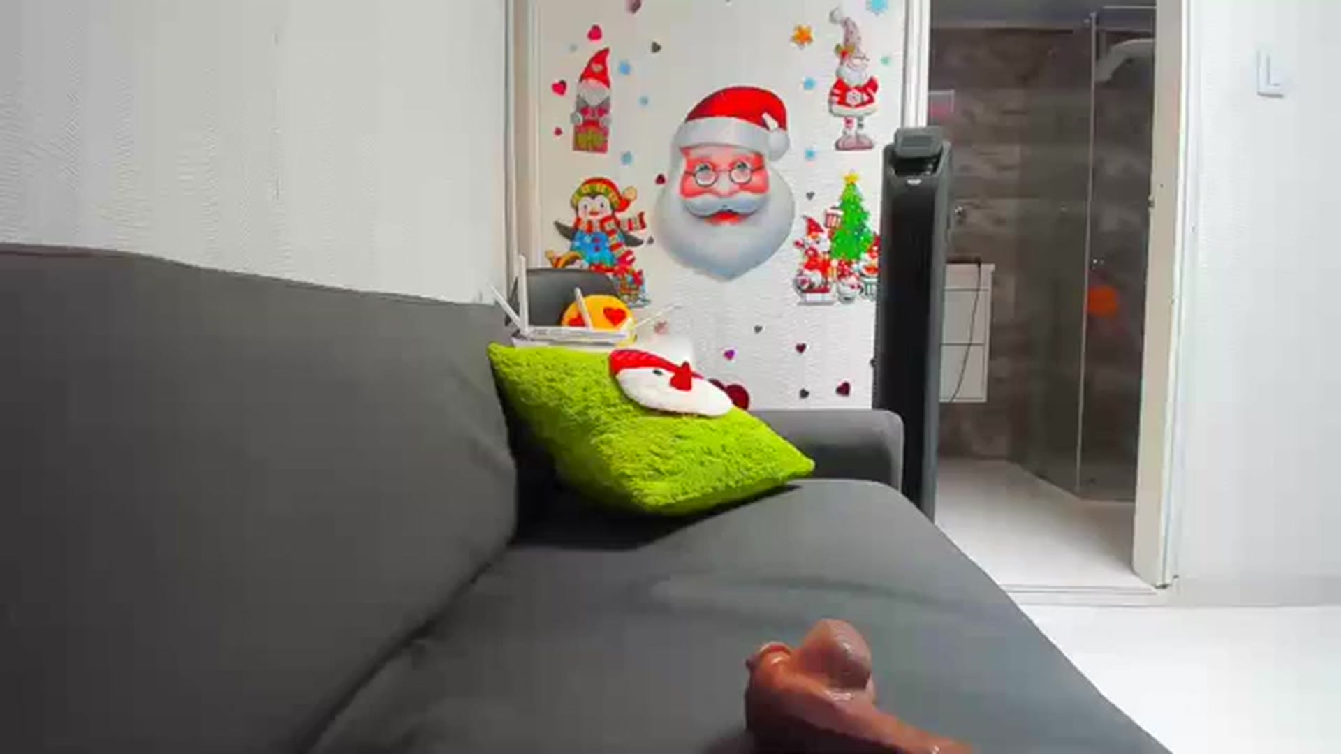 Gallery image thumbnail from Preziosabella's myfreecams stream on, 12/22/2023, 20:17 image 1 of 20