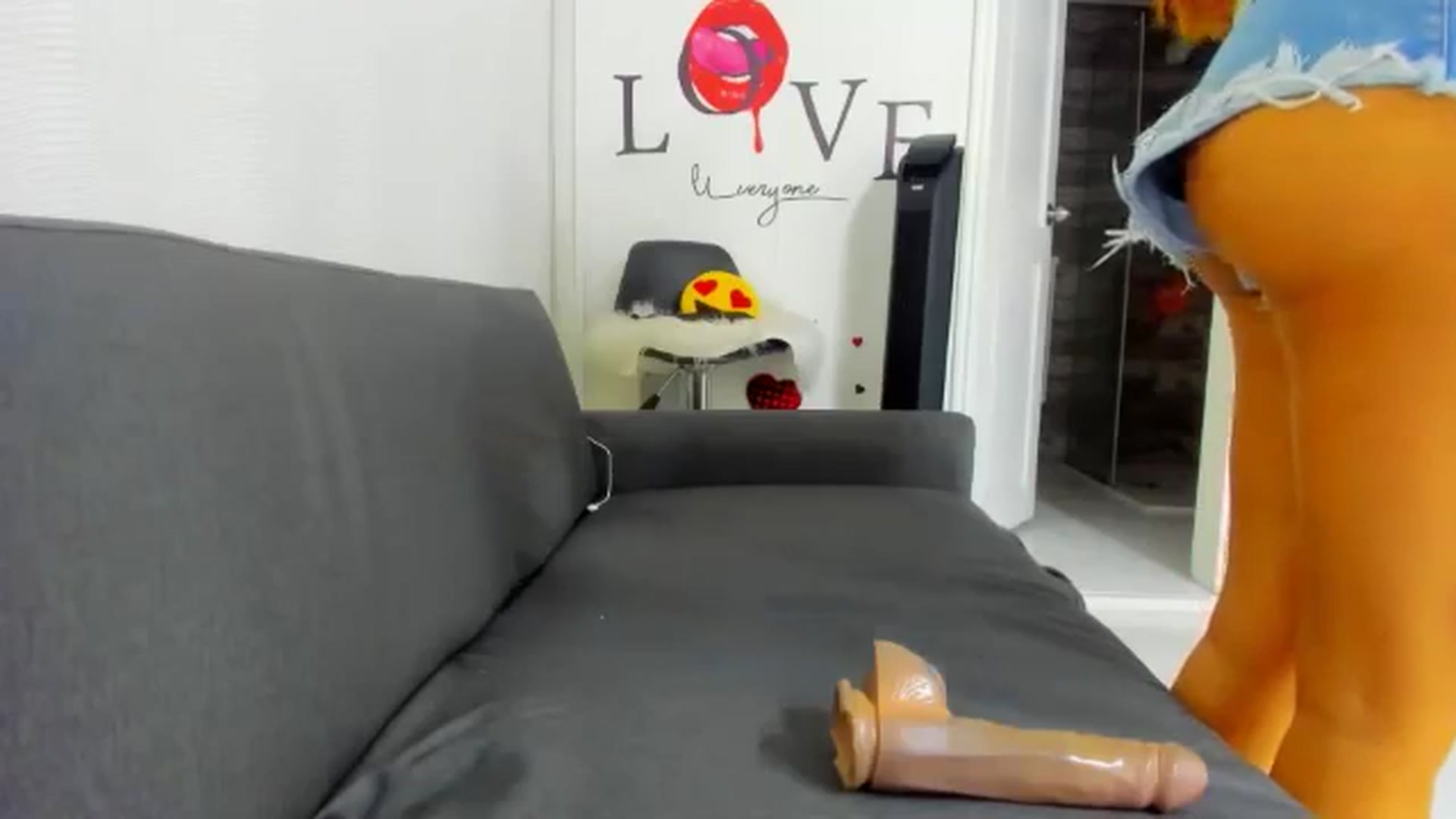 Gallery image thumbnail from Preziosabella's myfreecams stream on, 06/29/2024, 24:16 image 2 of 20