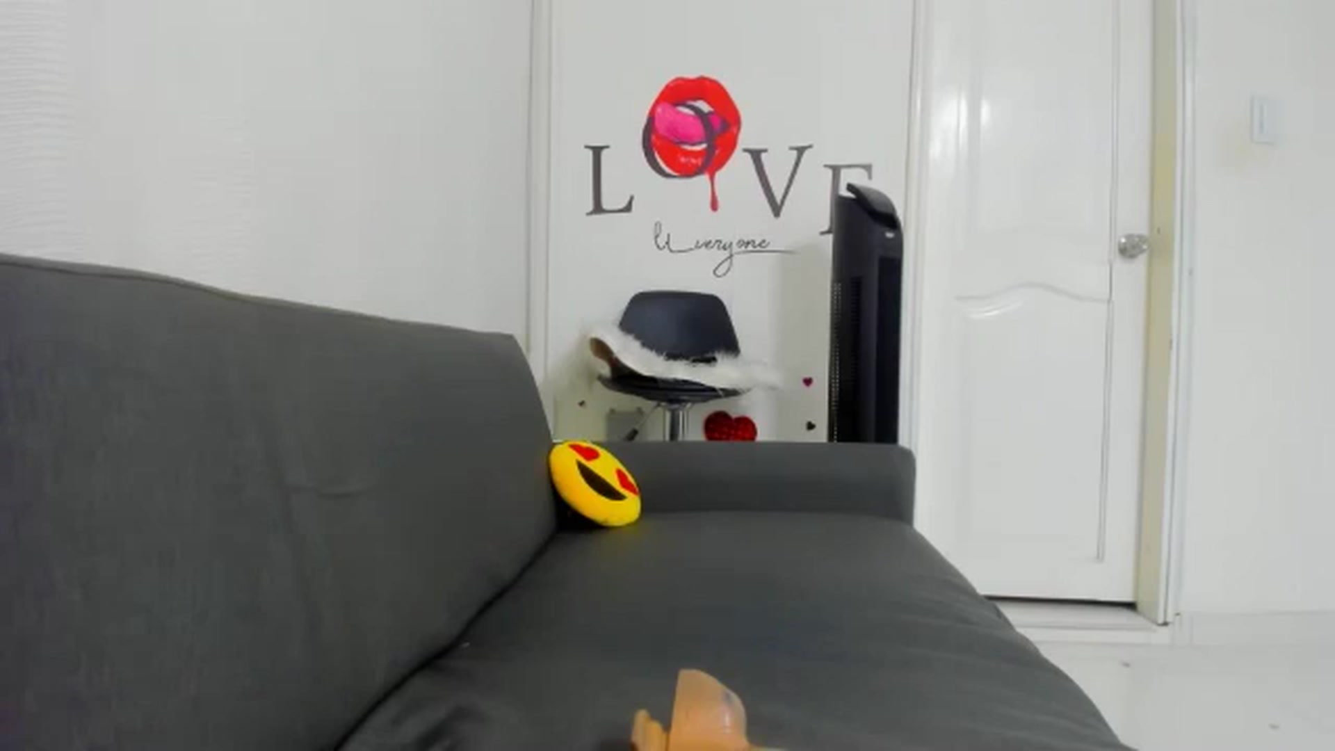 Gallery image thumbnail from Preziosabella's myfreecams stream on, 07/04/2024, 22:56 image 15 of 20