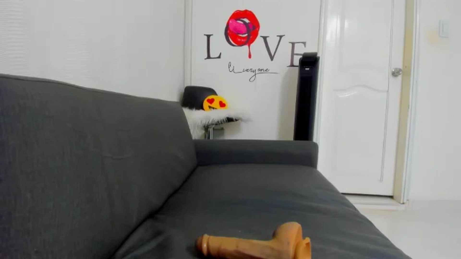Gallery image thumbnail from Preziosabella's myfreecams stream on, 07/30/2024, 23:13 image 10 of 20