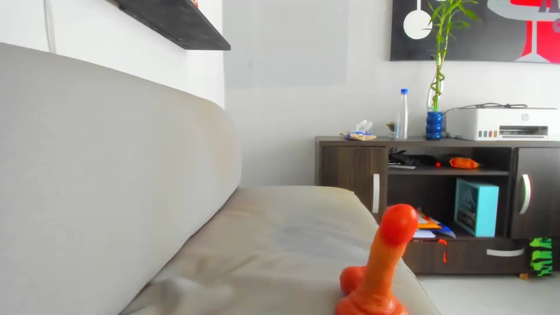 Gallery image thumbnail from Preziosabella's myfreecams stream on, 08/23/2024, 18:46 image 1 of 20
