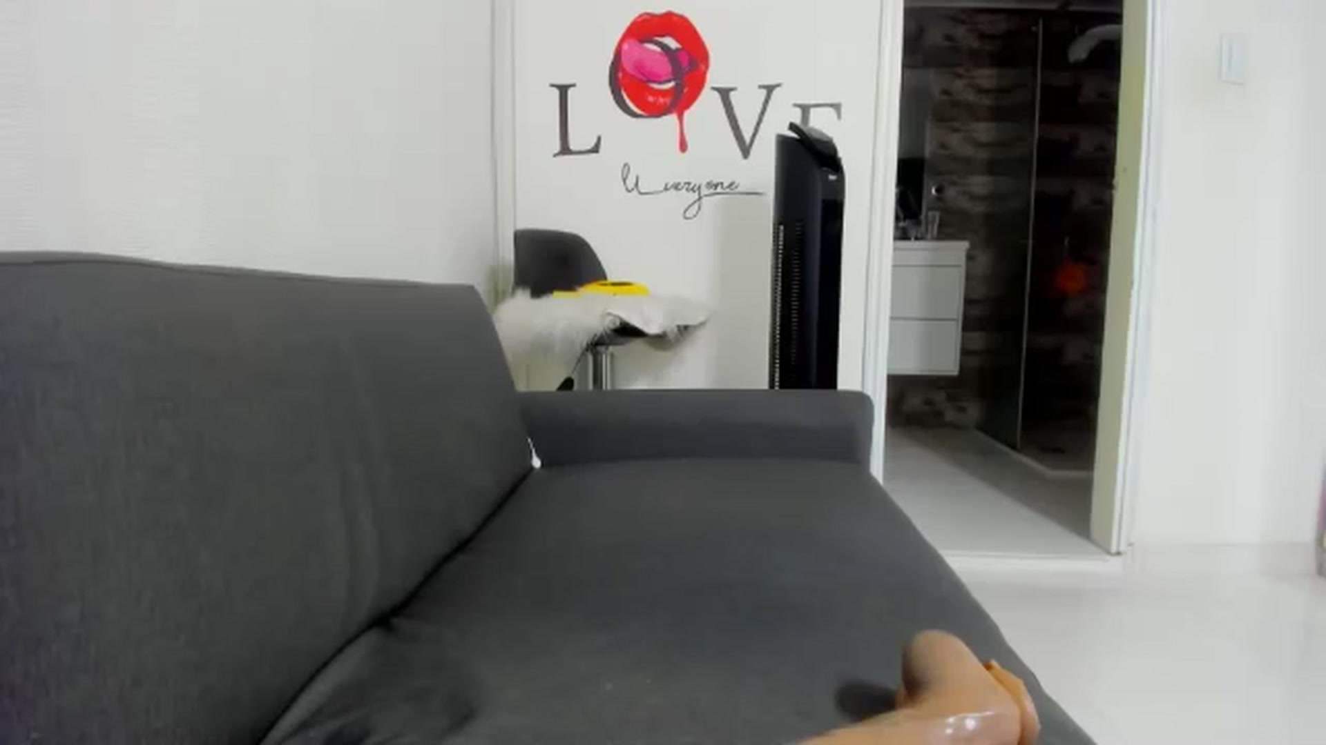 Gallery image thumbnail from Preziosabella's myfreecams stream on, 09/17/2024, 23:21 image 3 of 20