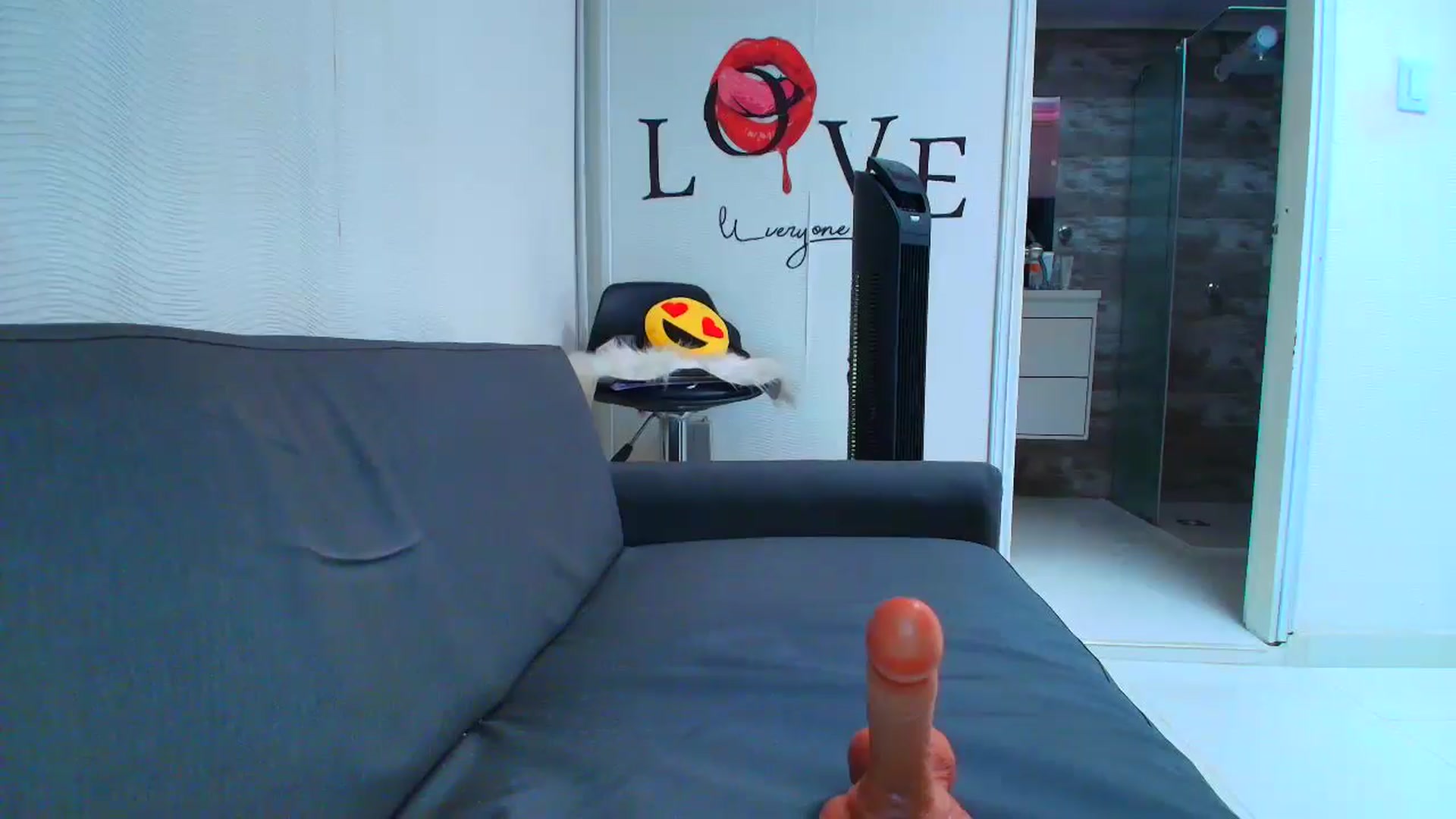 Gallery image thumbnail from Preziosabella's myfreecams stream on, 11/13/2024, 19:53 image 12 of 20