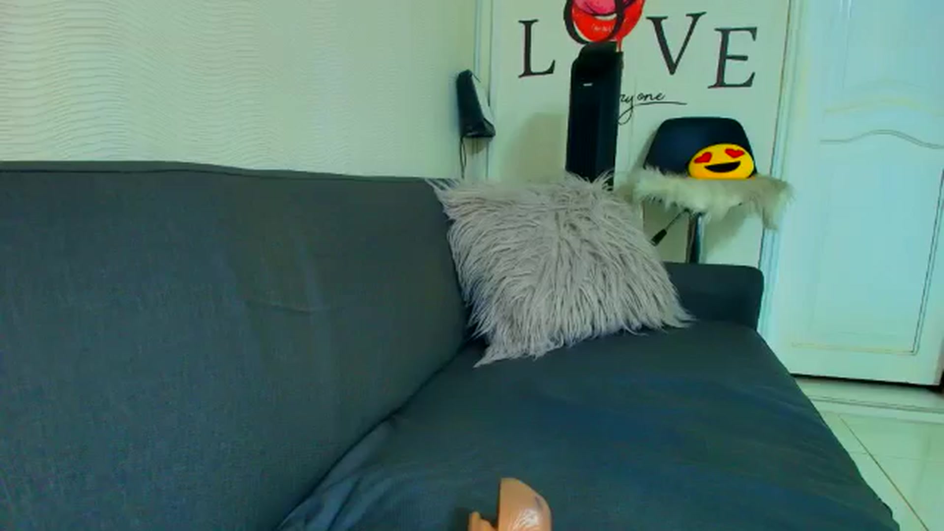 Gallery image thumbnail from Preziosabella's myfreecams stream on, 04/17/2026, 03:00 image 3 of 20