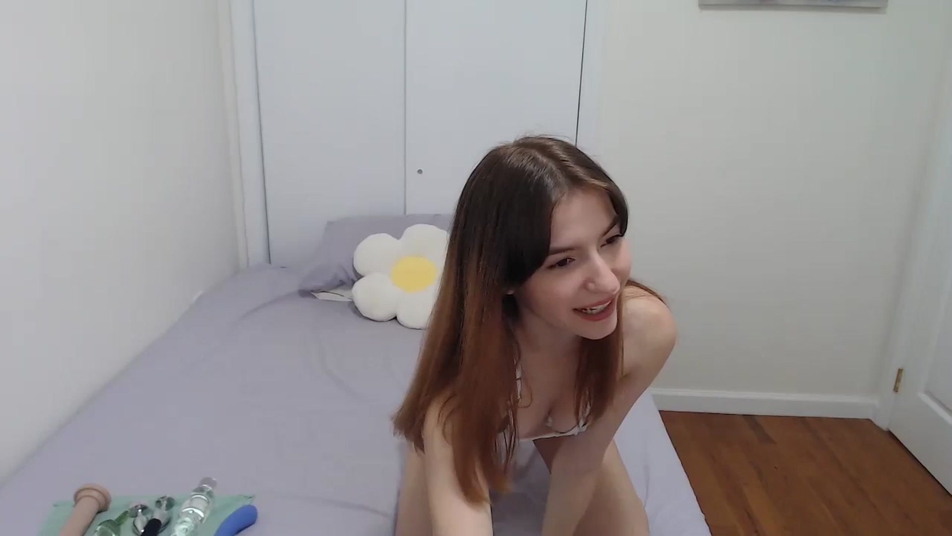 Gallery image thumbnail from Primluvsme's myfreecams stream on, 10/01/2023, 03:16 image 1 of 20