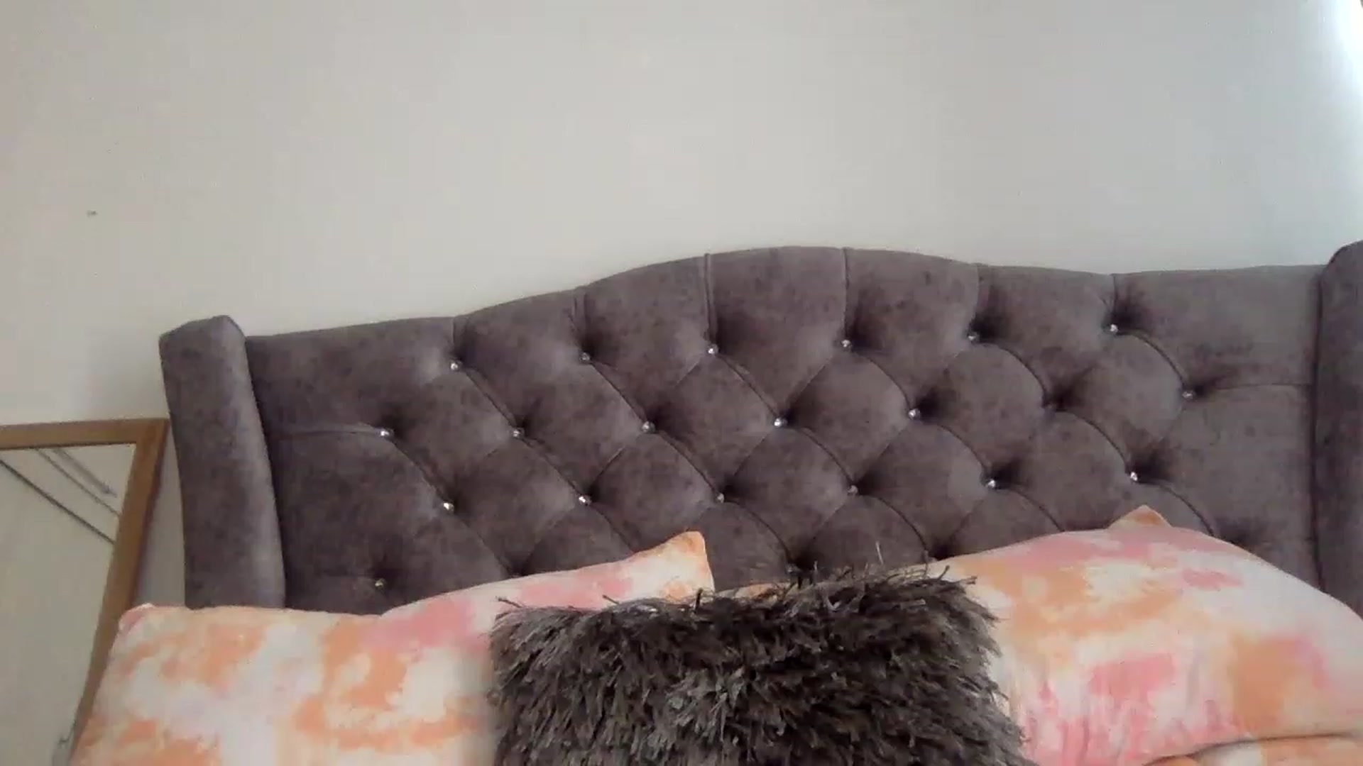 Gallery image thumbnail from Princesalatin's myfreecams stream on, 01/12/2023, 19:51 image 15 of 20