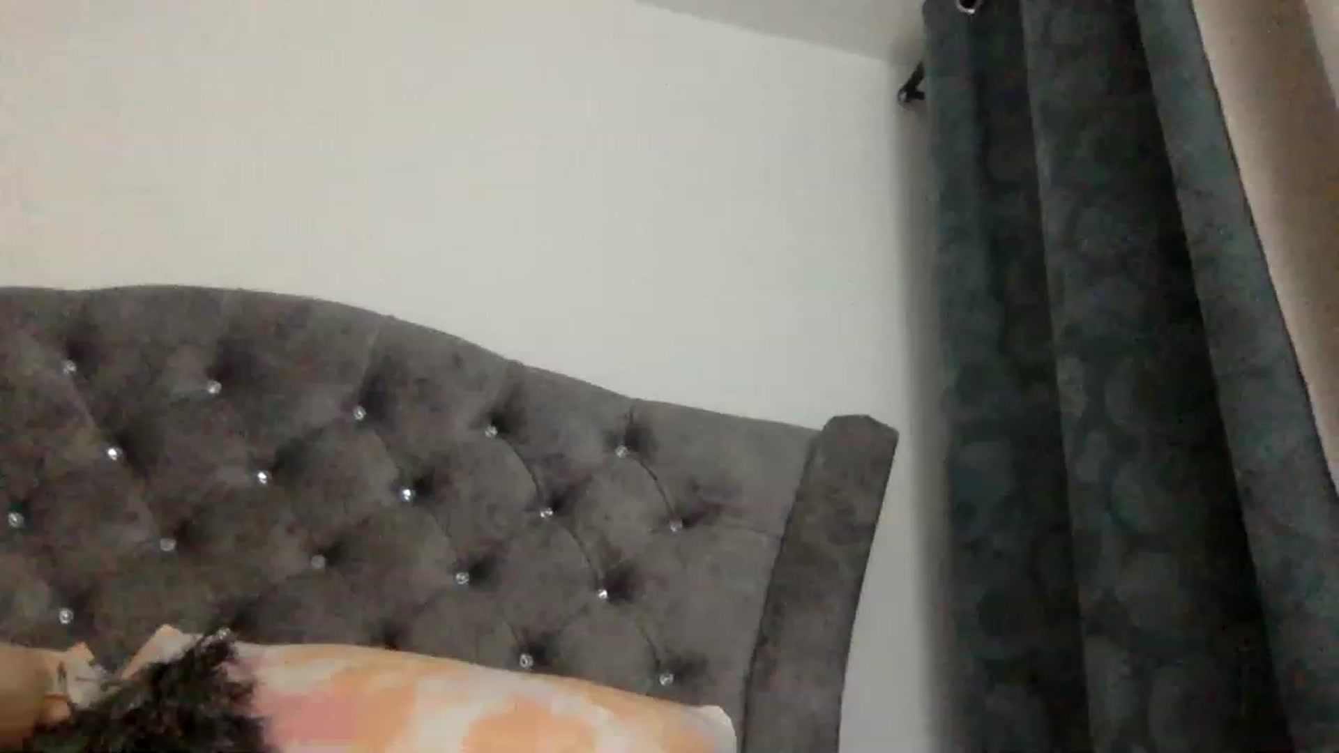 Gallery image thumbnail from Princesalatin's myfreecams stream on, 01/22/2023, 24:26 image 20 of 20