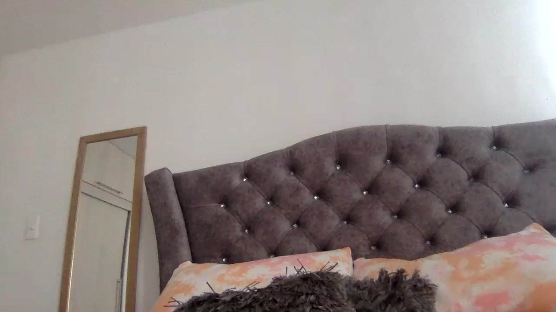 Gallery image thumbnail from Princesalatin's myfreecams stream on, 01/31/2023, 20:51 image 15 of 20