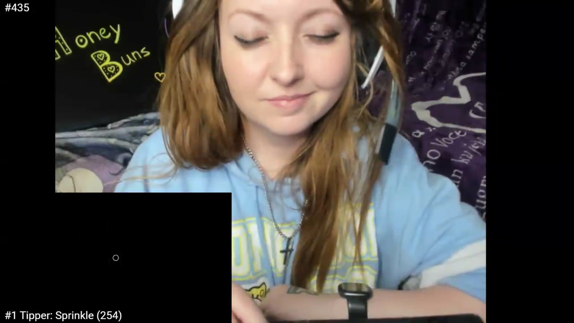 Gallery image thumbnail from PrincessBluu's myfreecams stream on, 05/25/2026, 22:01 image 16 of 20