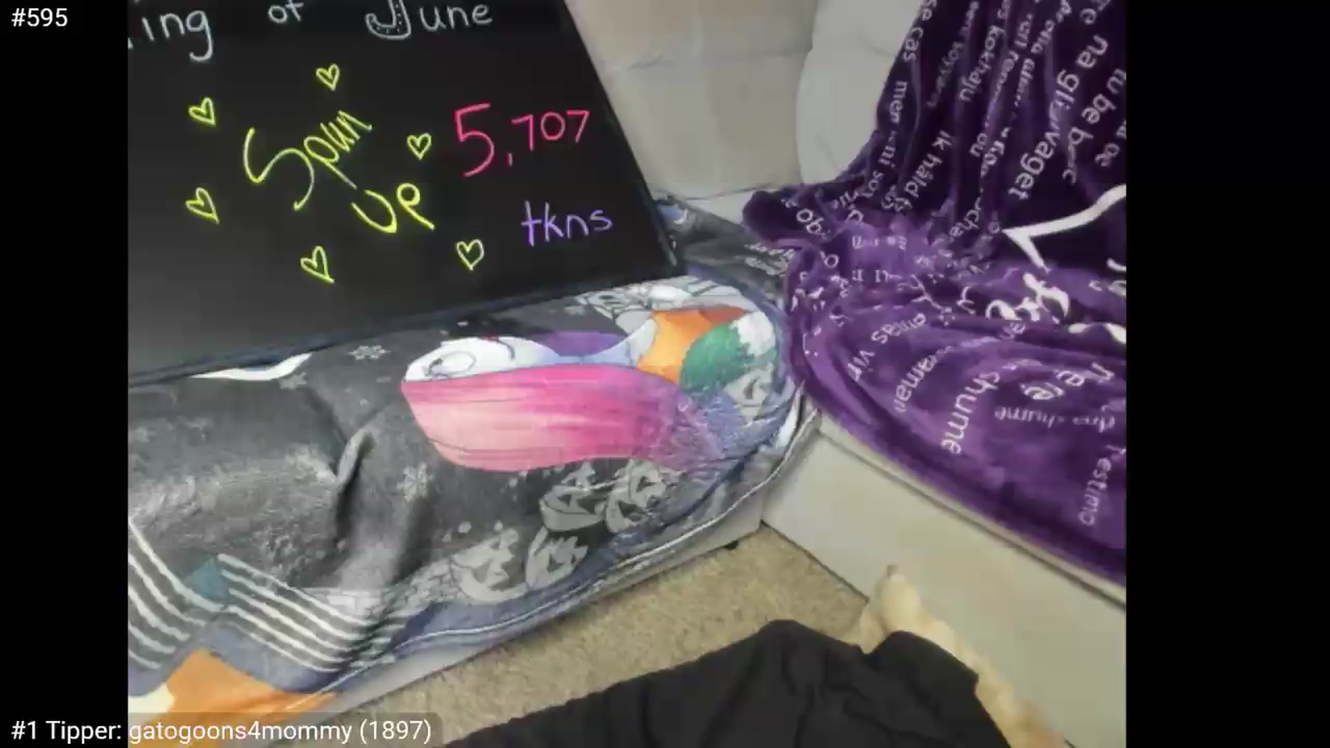 Gallery image thumbnail from PrincessBluu's myfreecams stream on, 06/18/2026, 21:33 image 1 of 20