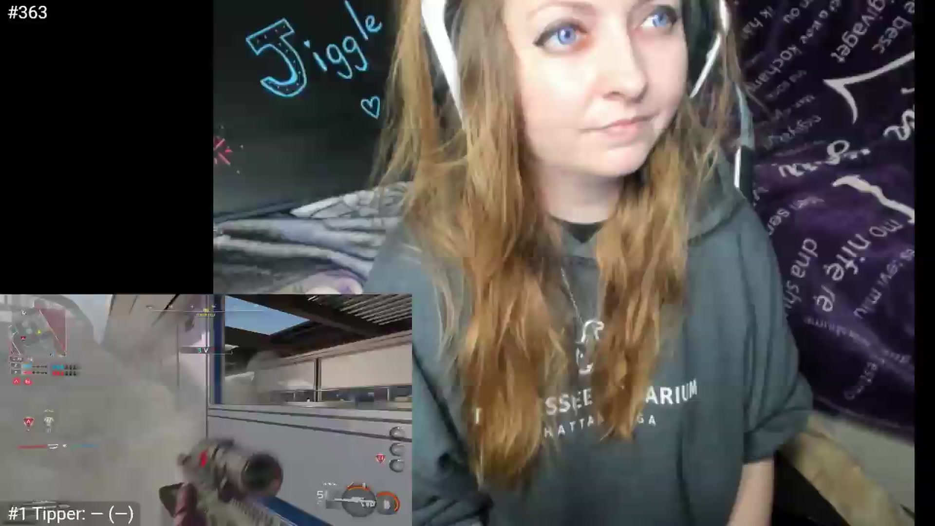 Gallery image thumbnail from PrincessBluu's myfreecams stream on, 07/10/2026, 20:57 image 3 of 20