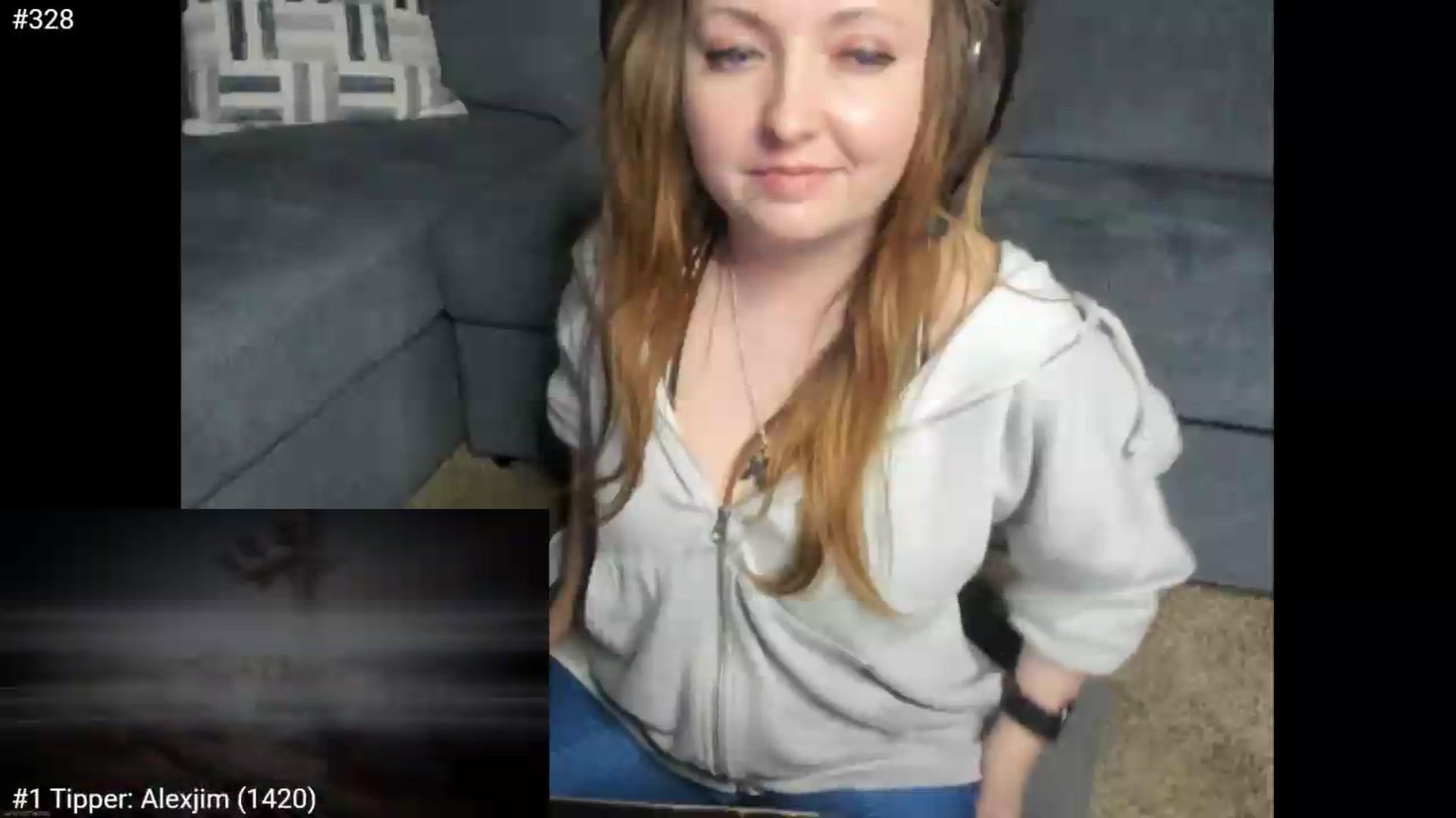 Gallery image thumbnail from PrincessBluu's myfreecams stream on, 07/30/2026, 24:58 image 10 of 20