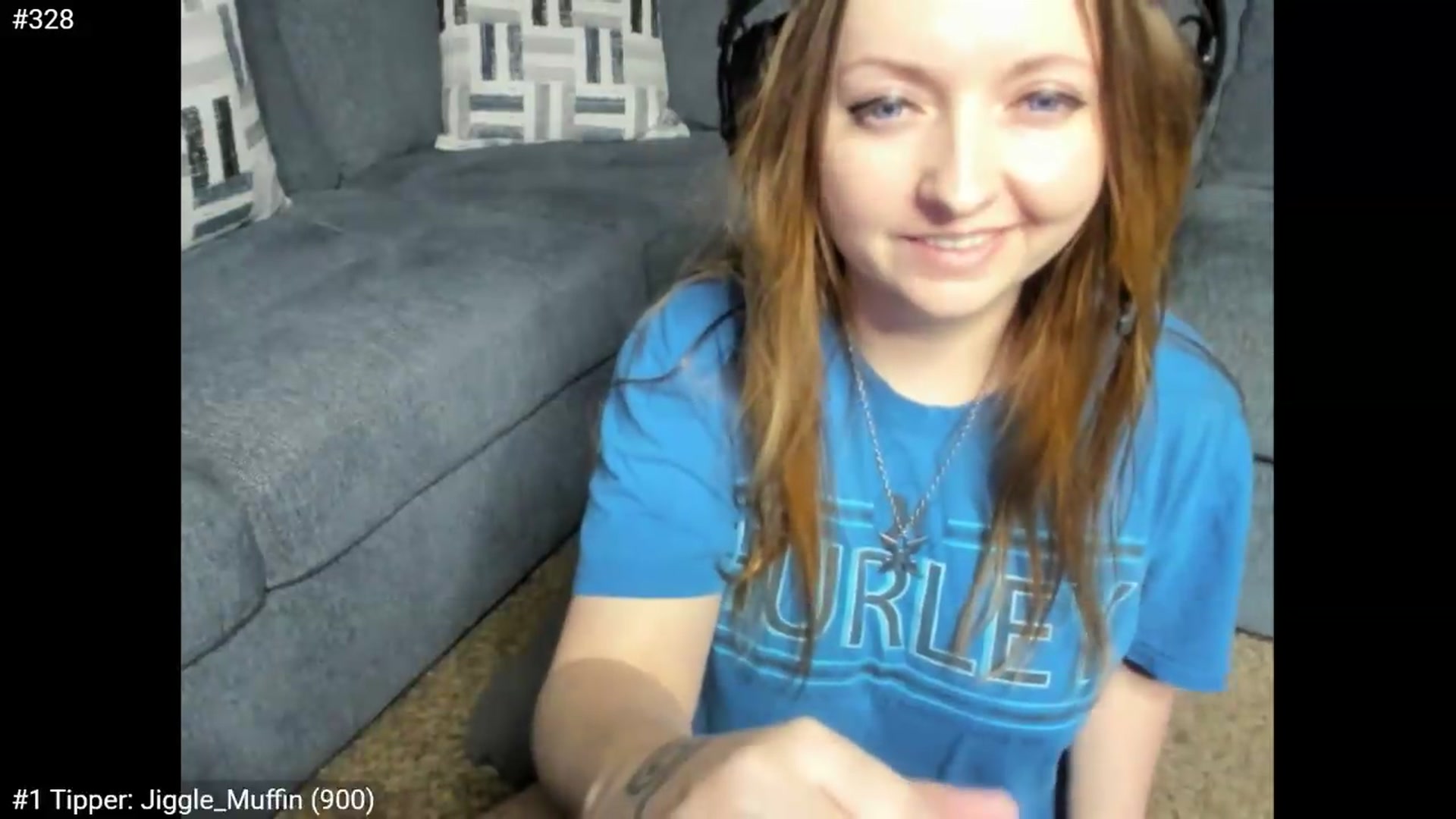 Gallery image thumbnail from PrincessBluu's myfreecams stream on, 07/31/2026, 24:48 image 17 of 20