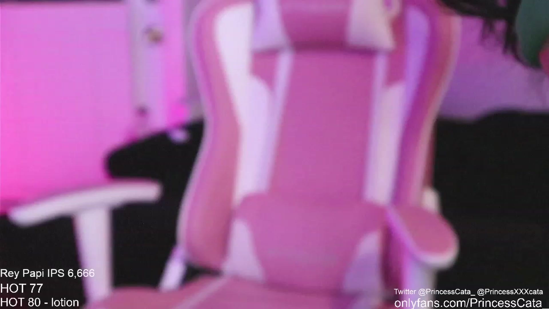 Gallery image thumbnail from PrincessCata's myfreecams stream on, 02/17/2023, 02:19 image 7 of 20