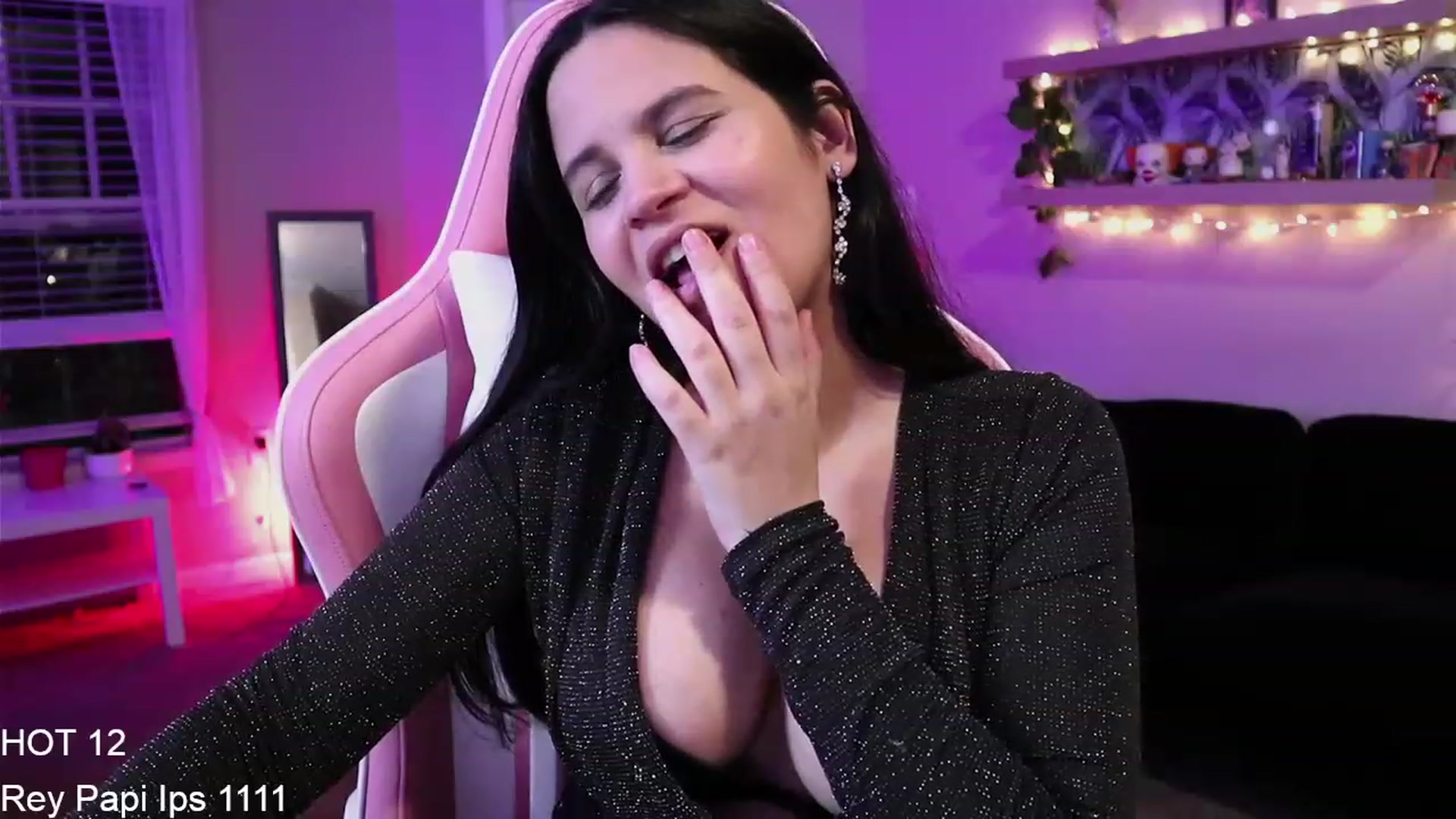 Gallery image thumbnail from PrincessCata's myfreecams stream on, 03/12/2023, 02:21 image 18 of 20