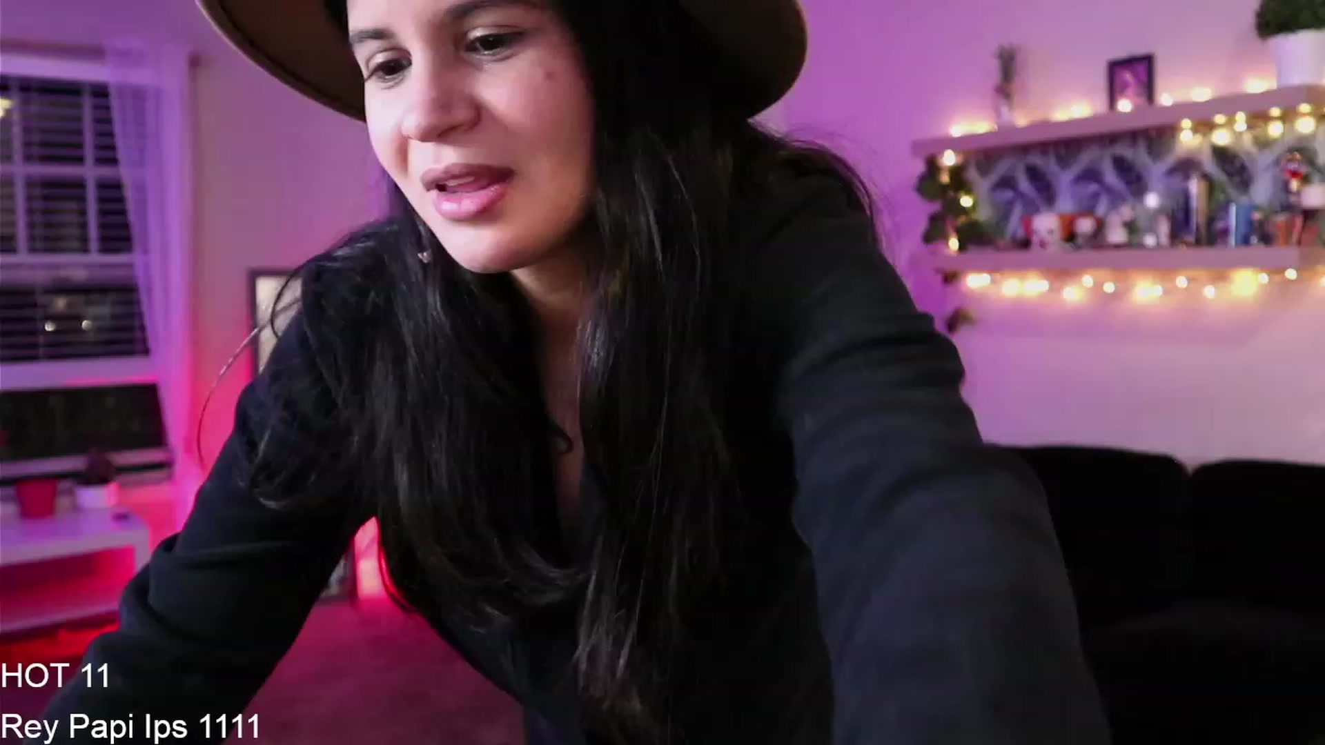Gallery image thumbnail from PrincessCata's myfreecams stream on, 03/12/2023, 02:21 image 8 of 20