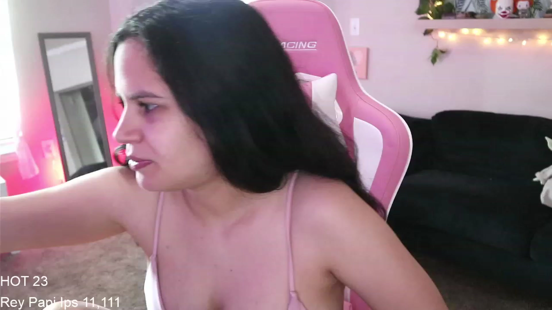 Gallery image thumbnail from PrincessCata's myfreecams stream on, 03/26/2023, 21:34 image 14 of 20