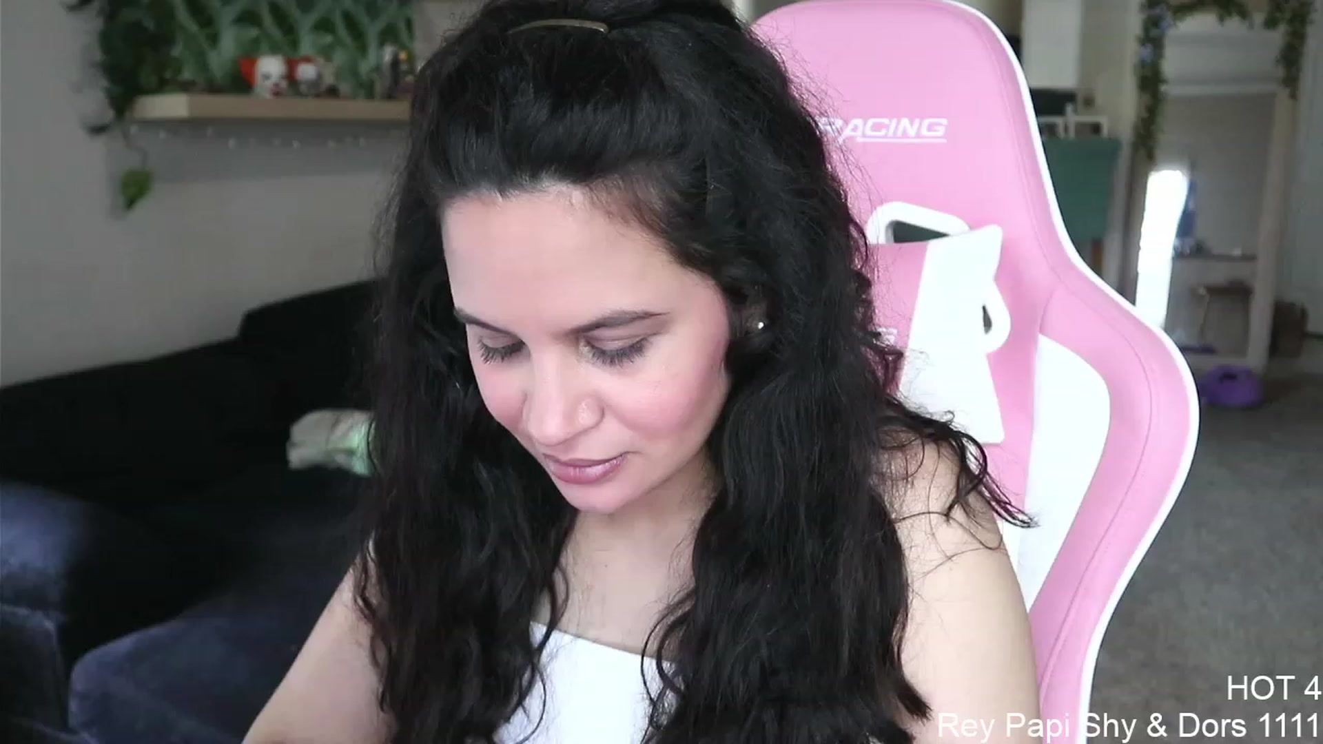 Gallery image thumbnail from PrincessCata's myfreecams stream on, 04/05/2023, 16:20 image 10 of 20