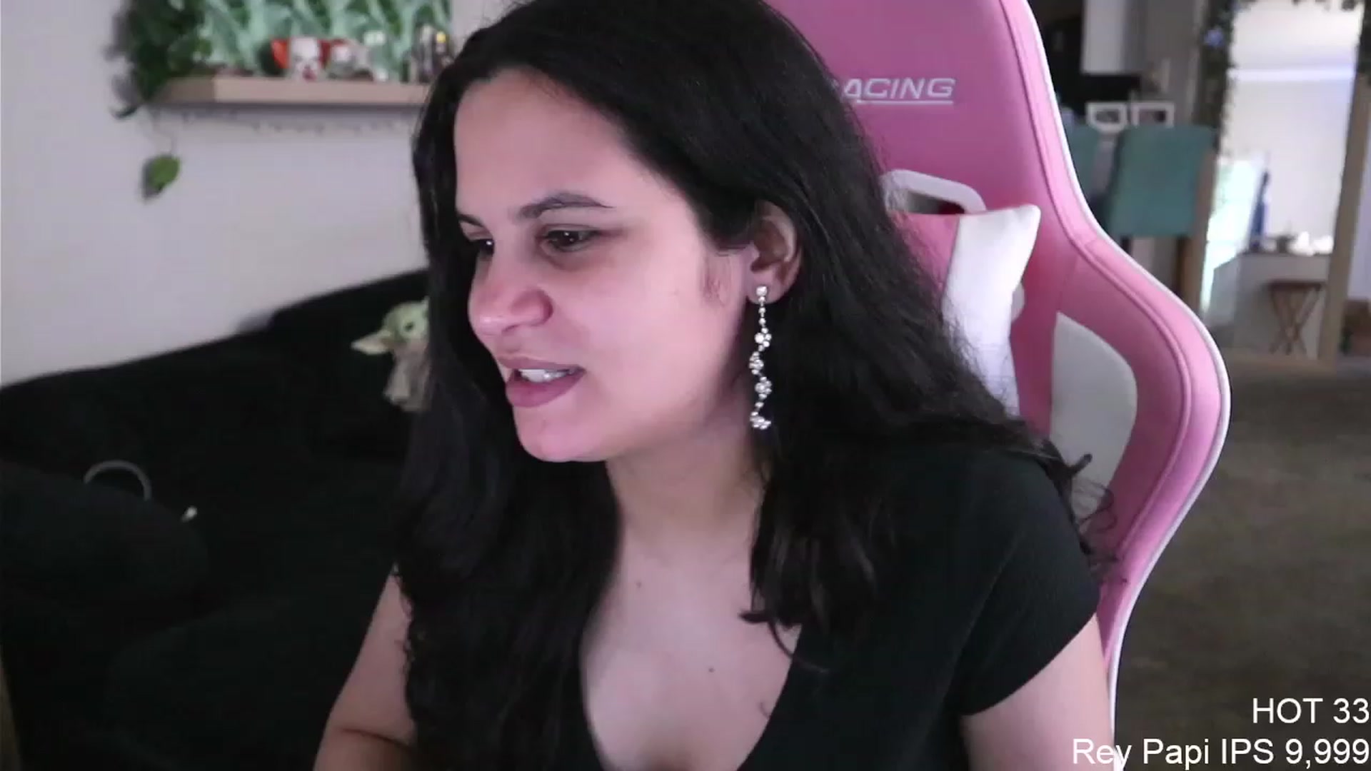 Gallery image thumbnail from PrincessCata's myfreecams stream on, 04/09/2023, 24:34 image 4 of 20