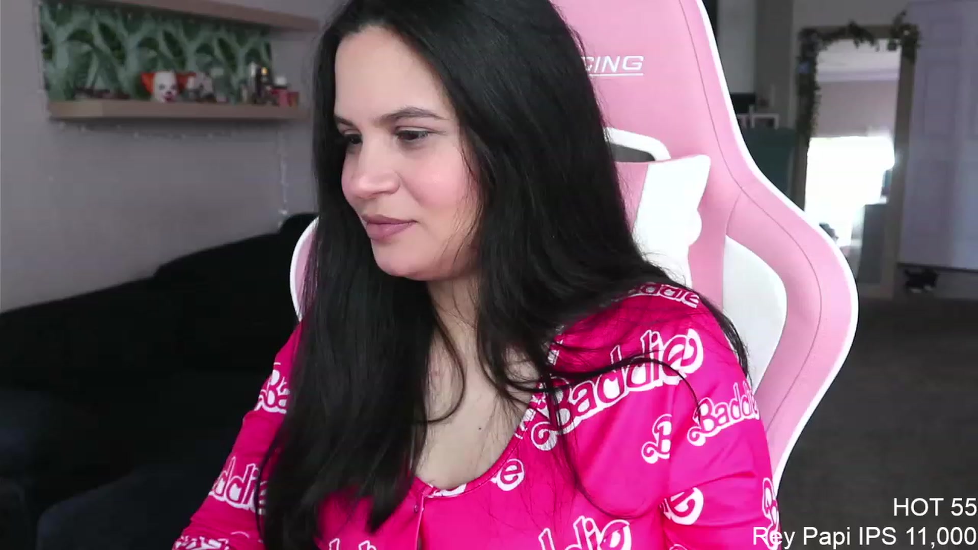 Gallery image thumbnail from PrincessCata's myfreecams stream on, 04/14/2023, 21:04 image 13 of 20
