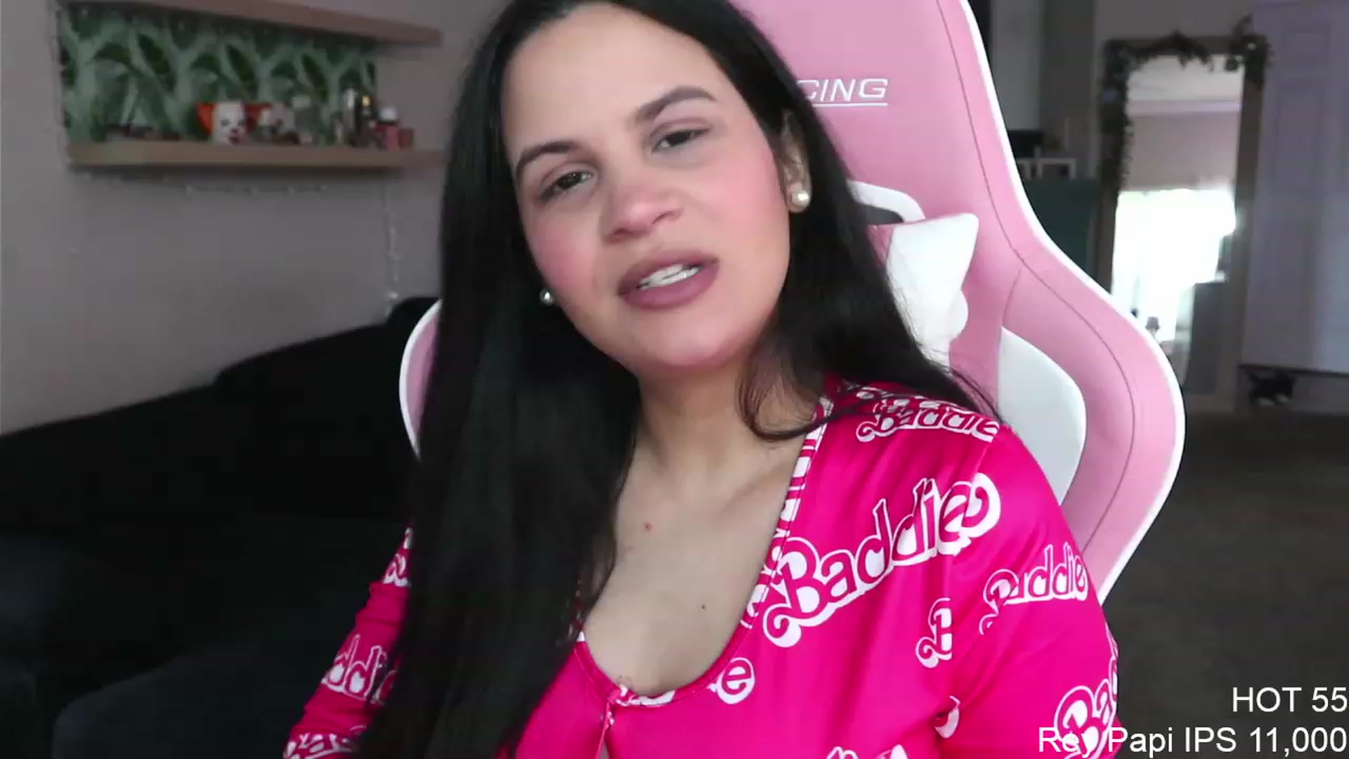 Gallery image thumbnail from PrincessCata's myfreecams stream on, 04/14/2023, 21:04 image 1 of 20