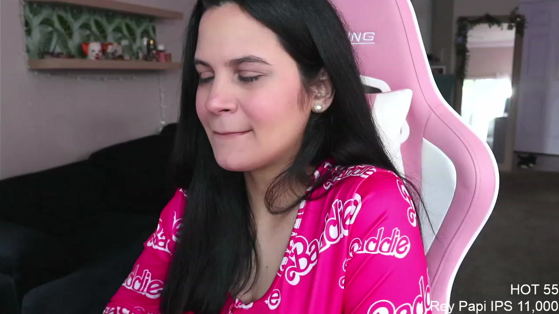 Gallery image thumbnail from PrincessCata's myfreecams stream on, 04/14/2023, 21:04 image 4 of 20