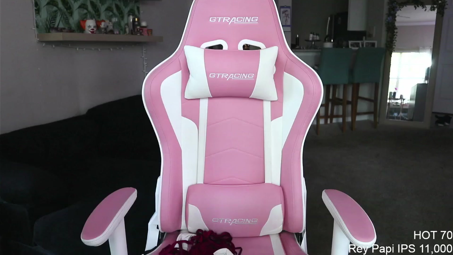 Gallery image thumbnail from PrincessCata's myfreecams stream on, 04/15/2023, 24:04 image 5 of 20