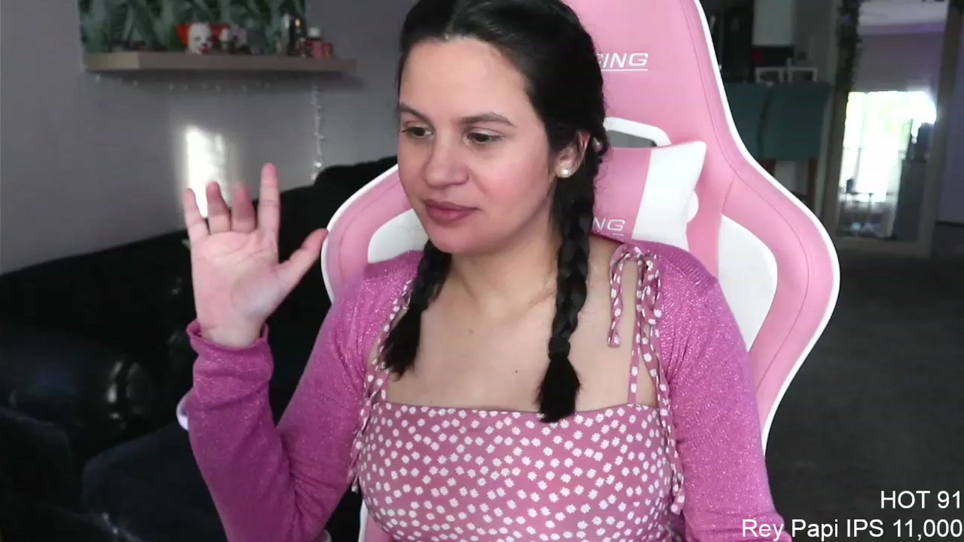Gallery image thumbnail from PrincessCata's myfreecams stream on, 04/15/2023, 23:12 image 2 of 20
