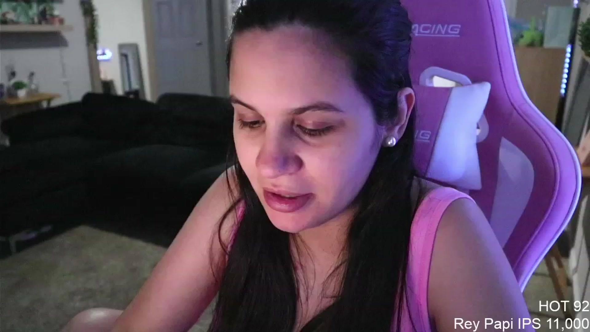 Gallery image thumbnail from PrincessCata's myfreecams stream on, 04/22/2023, 24:36 image 16 of 20