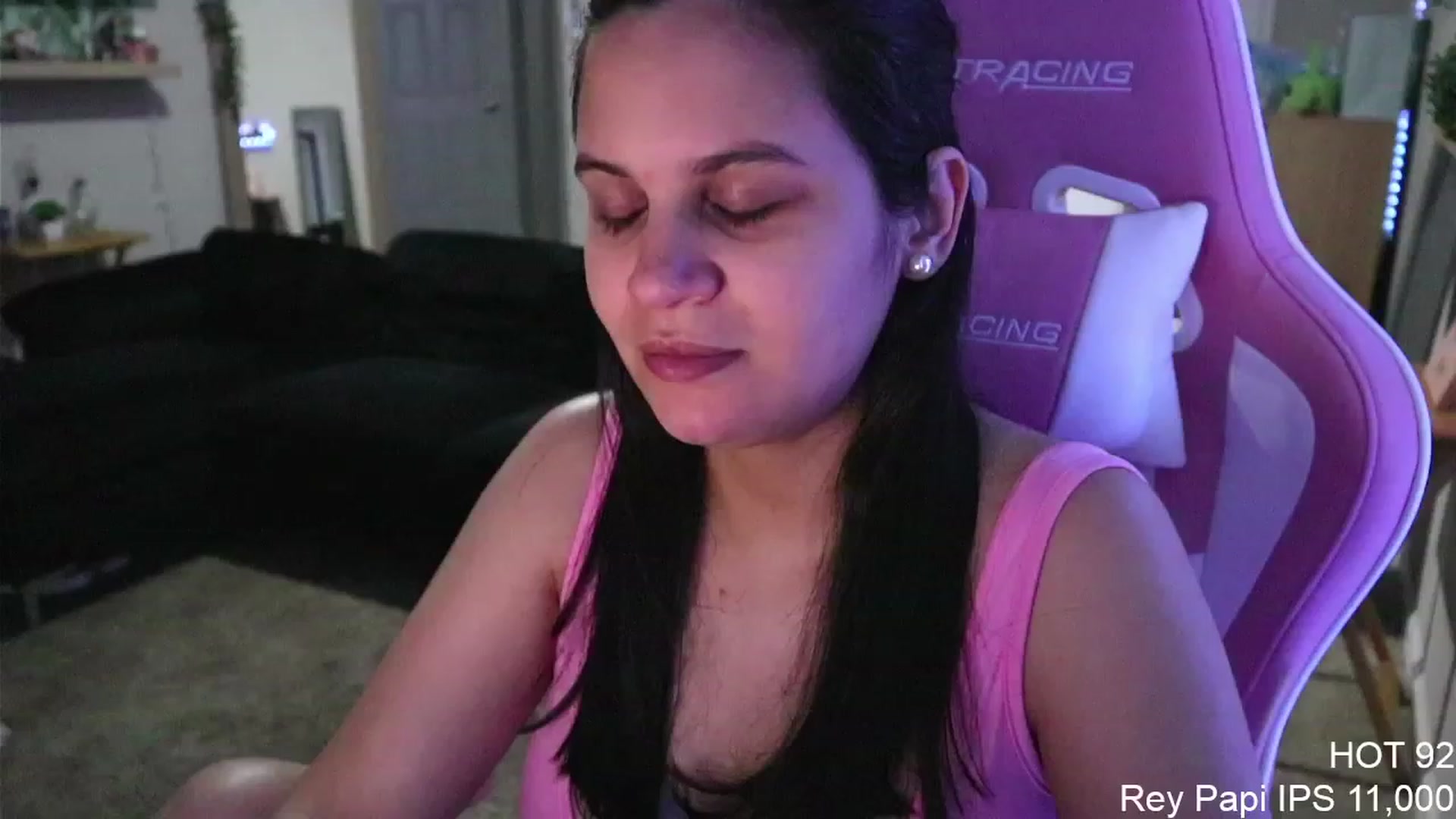 Gallery image thumbnail from PrincessCata's myfreecams stream on, 04/22/2023, 24:36 image 7 of 20