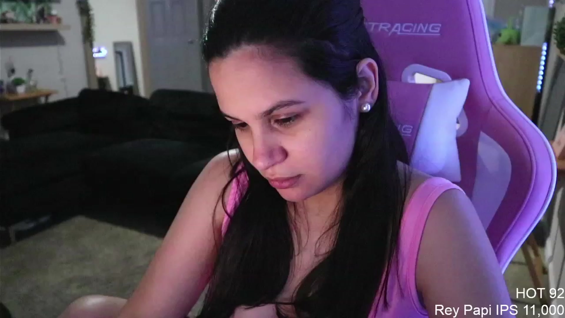 Gallery image thumbnail from PrincessCata's myfreecams stream on, 04/22/2023, 24:36 image 15 of 20