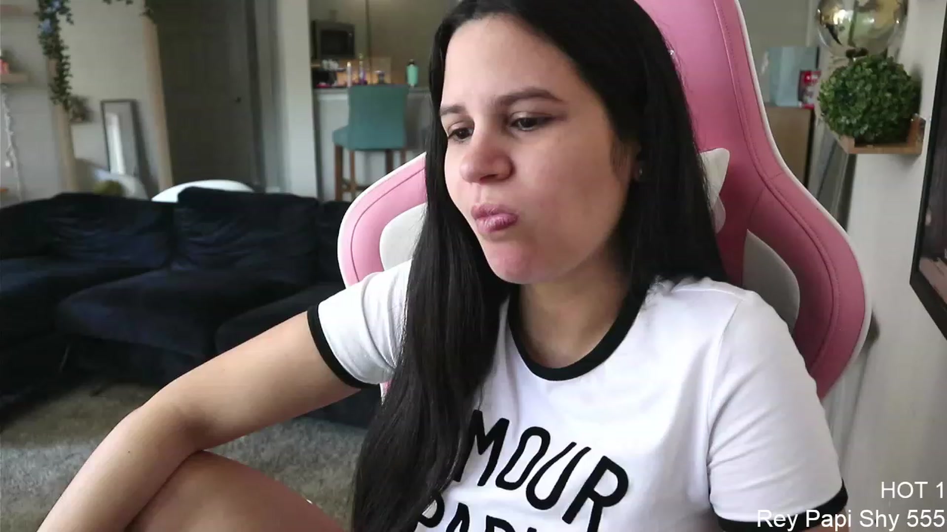 Gallery image thumbnail from PrincessCata's myfreecams stream on, 05/02/2023, 23:22 image 3 of 20