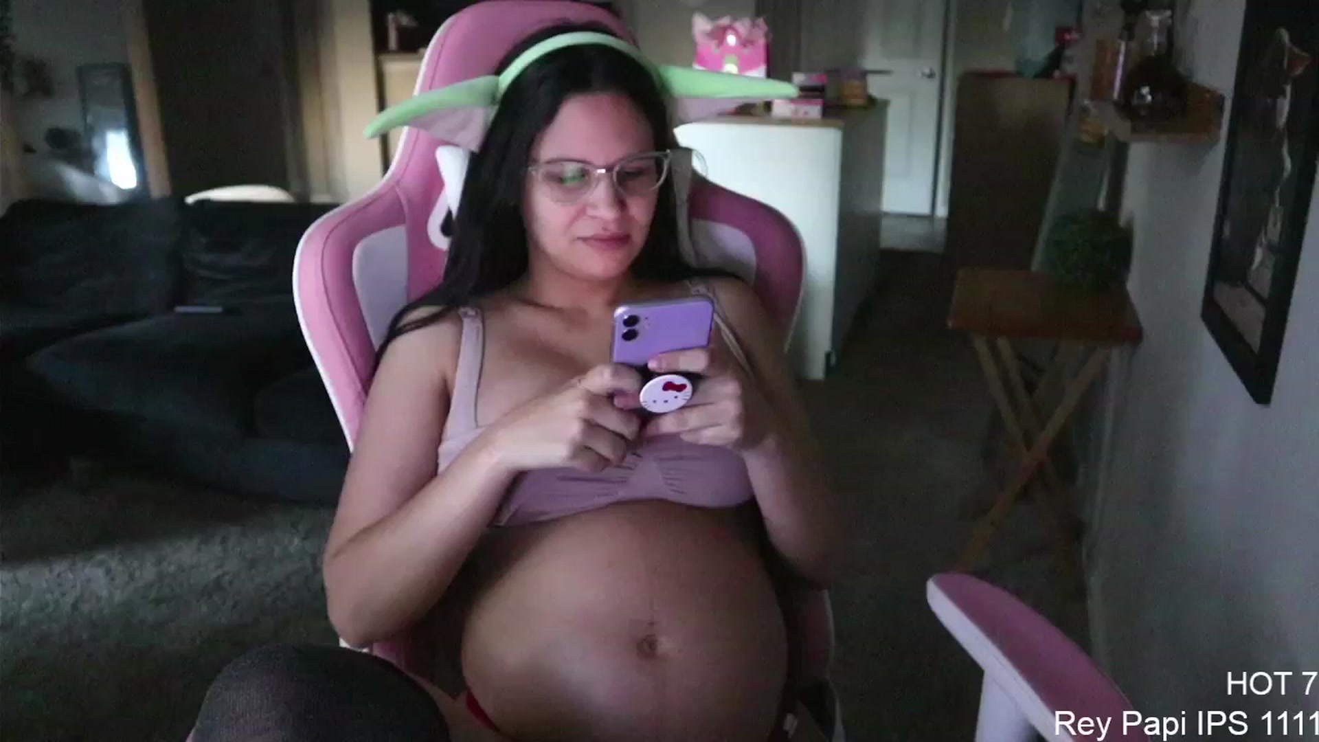 Gallery image thumbnail from PrincessCata's myfreecams stream on, 05/04/2023, 23:55 image 18 of 20