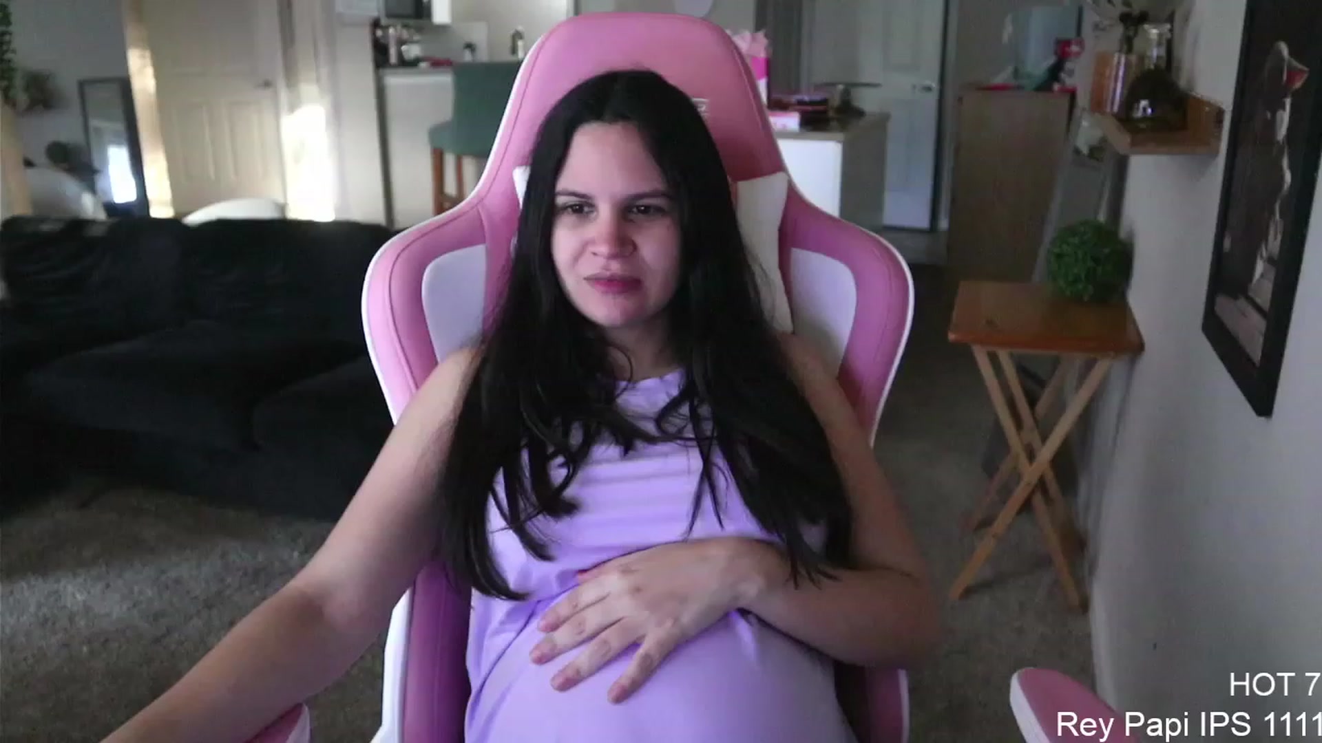 Gallery image thumbnail from PrincessCata's myfreecams stream on, 05/06/2023, 24:05 image 8 of 20