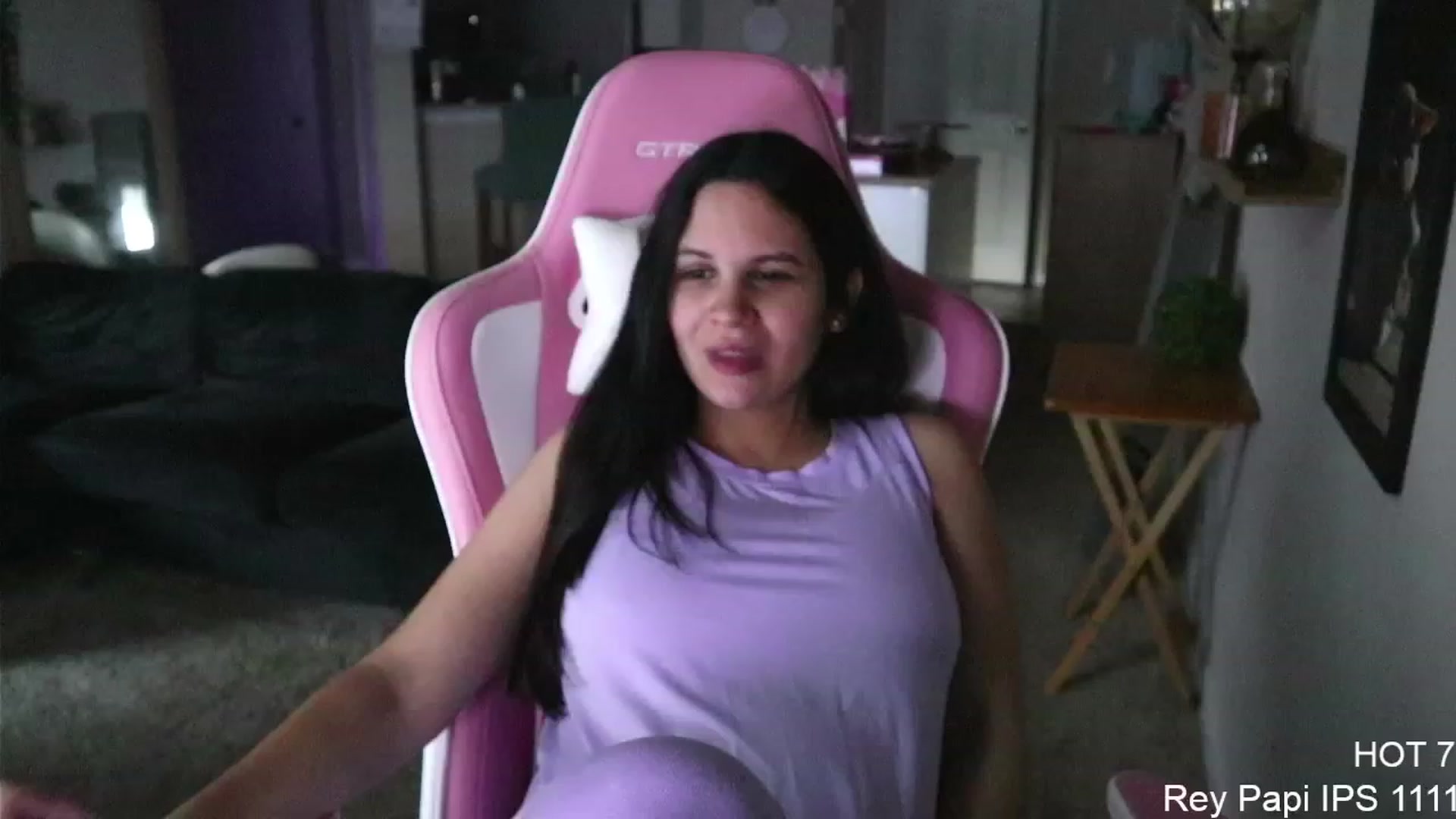 Gallery image thumbnail from PrincessCata's myfreecams stream on, 05/06/2023, 24:05 image 18 of 20