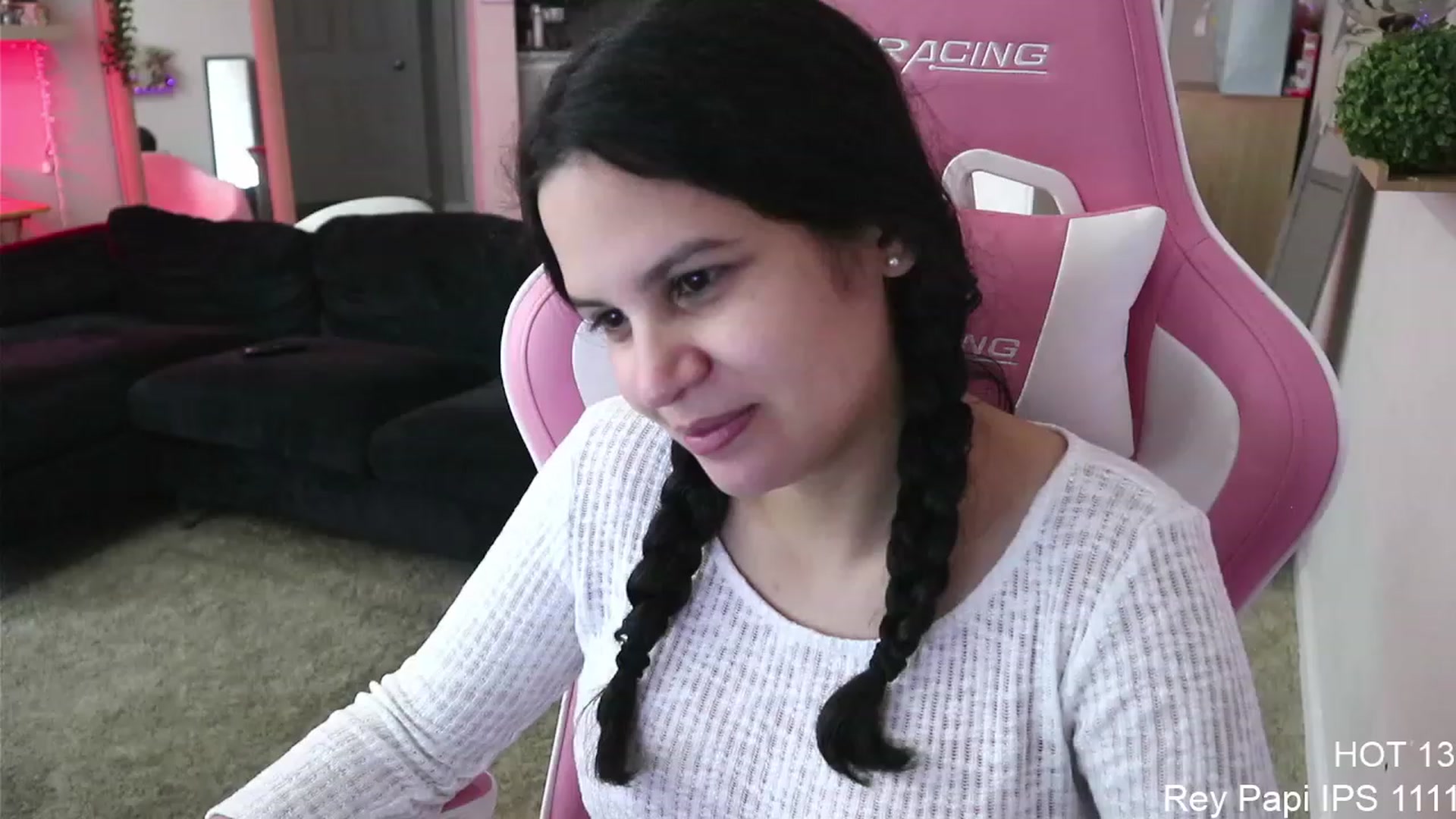 Gallery image thumbnail from PrincessCata's myfreecams stream on, 05/10/2023, 23:33 image 2 of 20