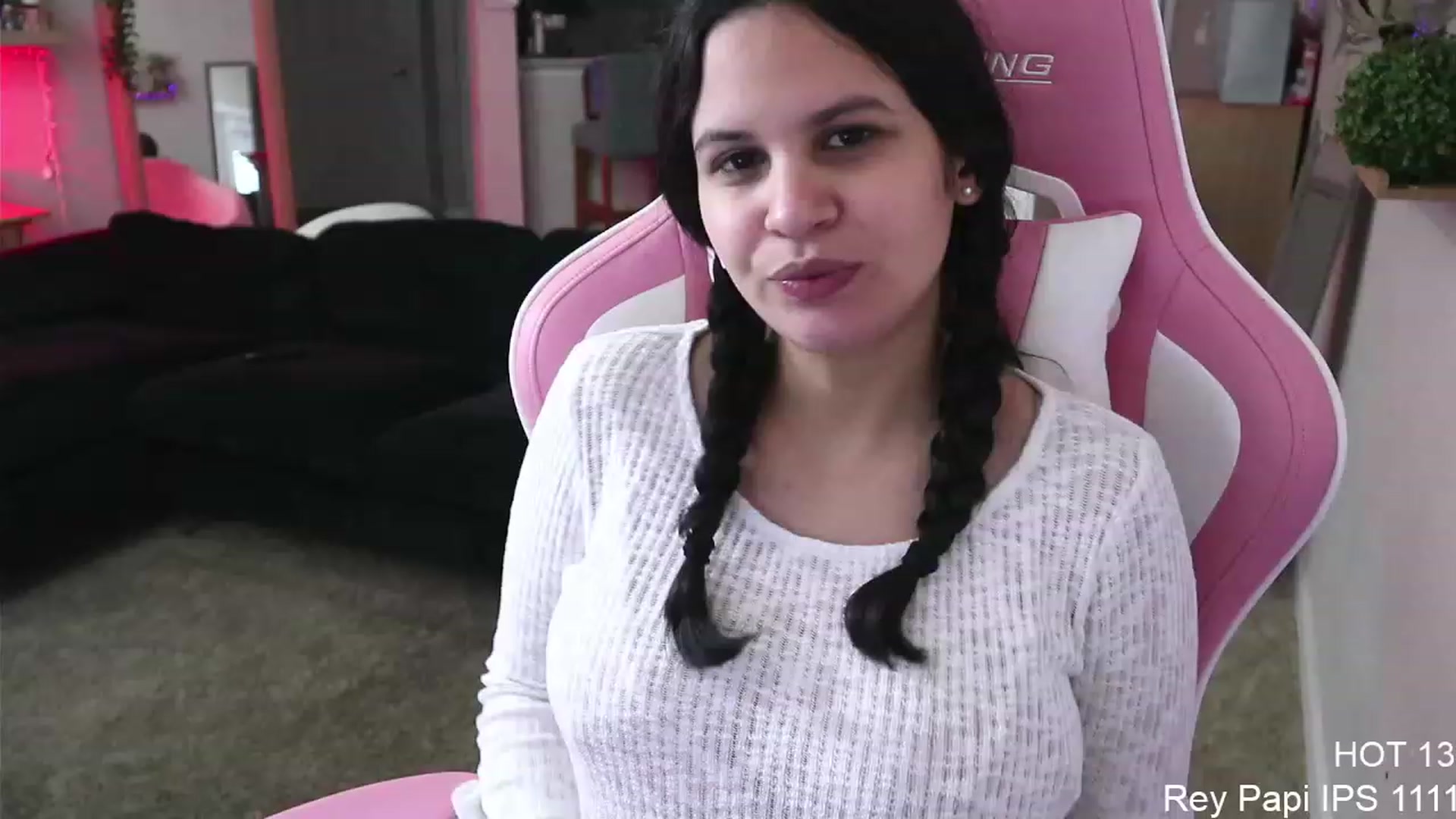 Gallery image thumbnail from PrincessCata's myfreecams stream on, 05/10/2023, 23:33 image 13 of 20