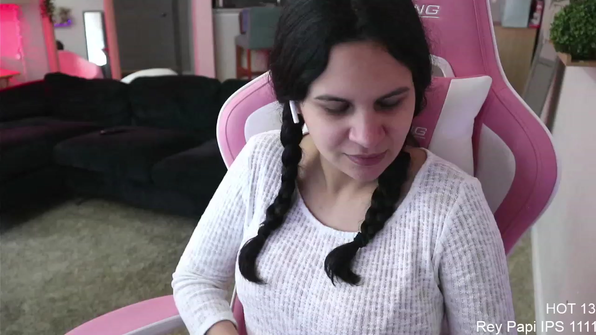 Gallery image thumbnail from PrincessCata's myfreecams stream on, 05/10/2023, 23:33 image 5 of 20