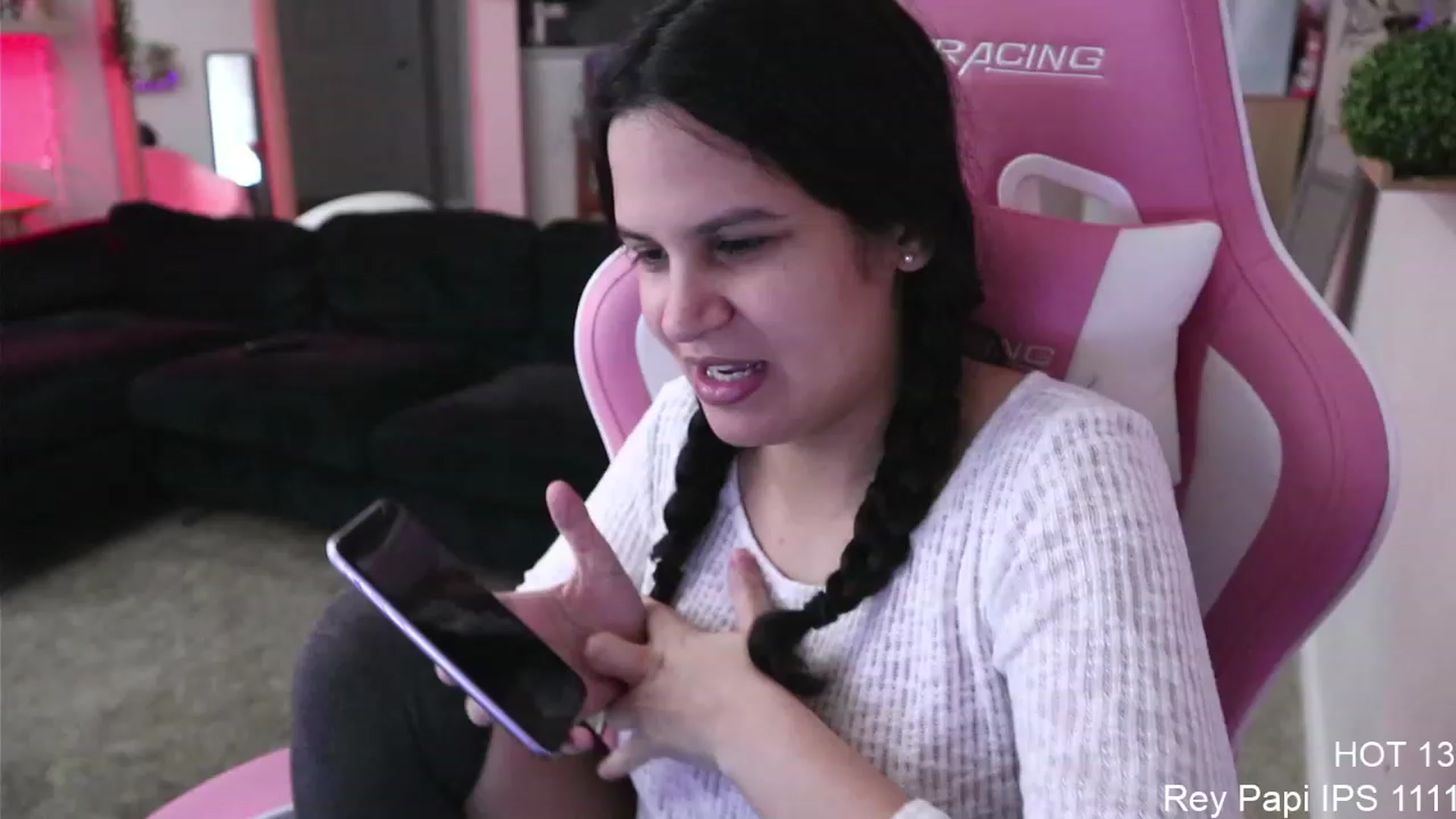 Gallery image thumbnail from PrincessCata's myfreecams stream on, 05/10/2023, 23:33 image 10 of 20