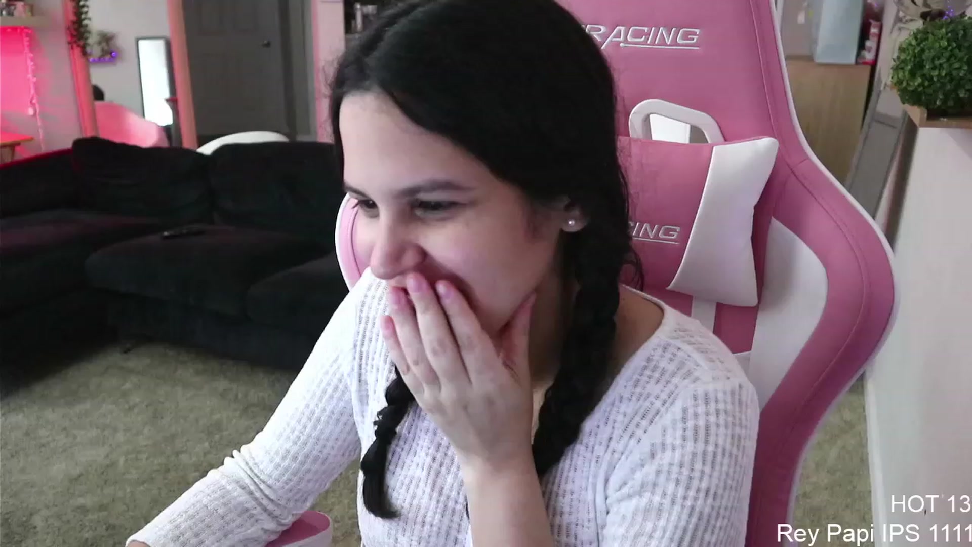 Gallery image thumbnail from PrincessCata's myfreecams stream on, 05/10/2023, 23:33 image 1 of 20