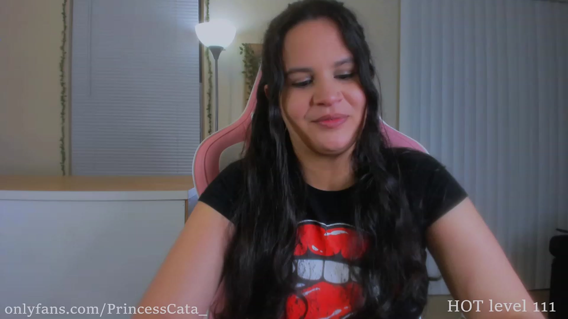 Gallery image thumbnail from PrincessCata's myfreecams stream on, 11/26/2023, 24:14 image 19 of 20