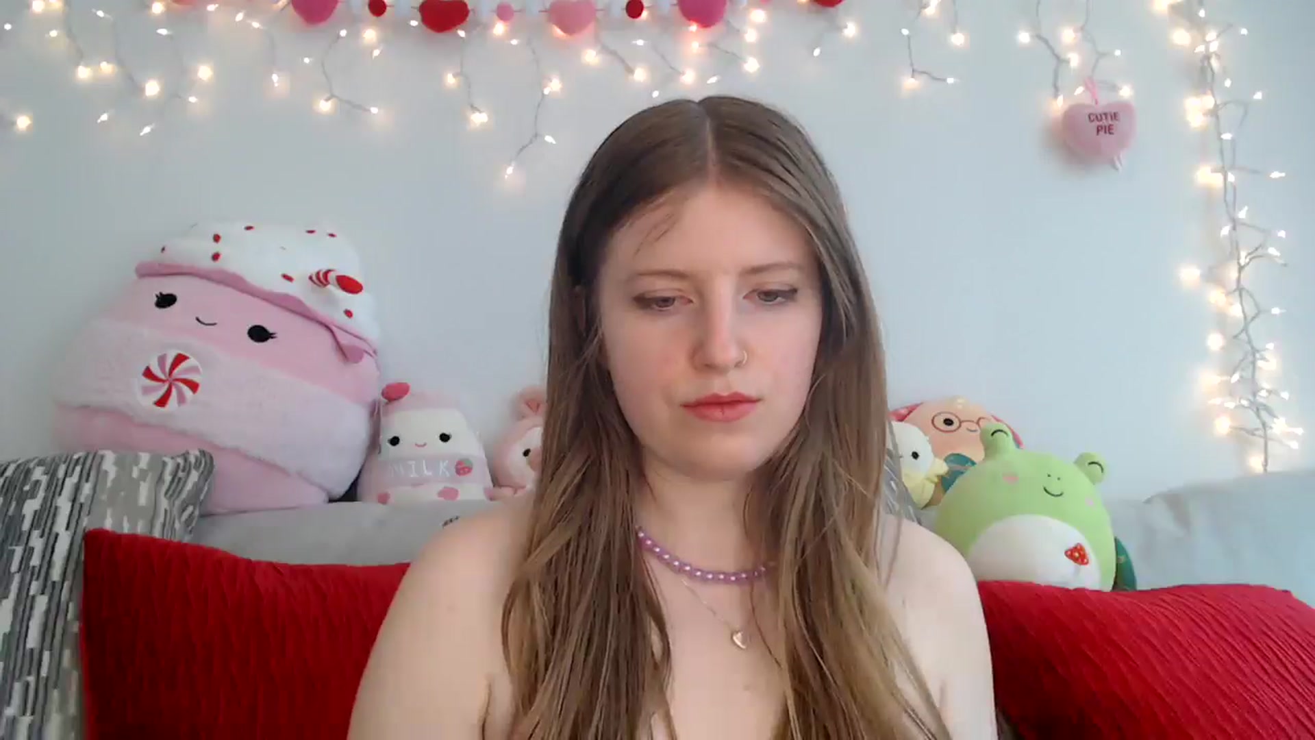 Gallery image thumbnail from PrincessEffie's myfreecams stream on, 03/17/2025, 20:25 image 5 of 20